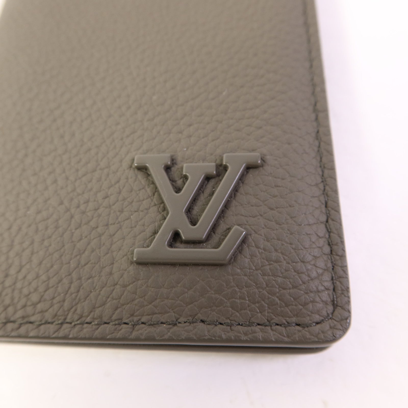 LOUIS VUITTON Aerogram Pocket Organizer卡片套