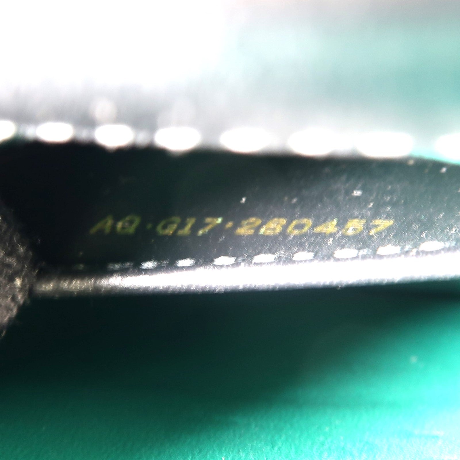 BVLGARI 牛皮皮革Serpenti Forever銀扣手挽肩背兩用袋黑色