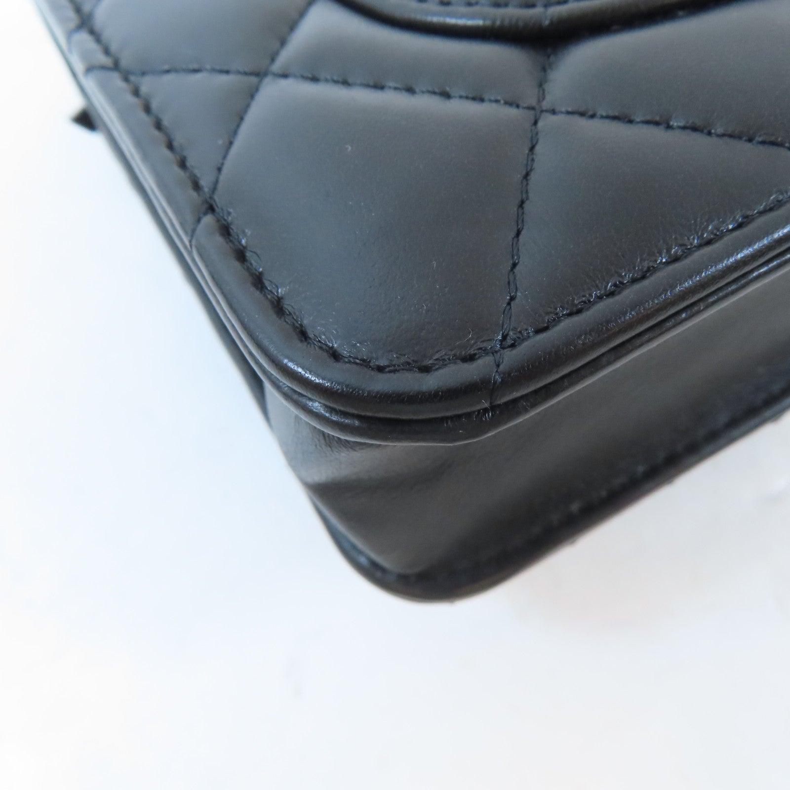 CHANEL 菱格羊皮皮革WOC Wallet On Chain金扣鏈帶肩背袋黑色