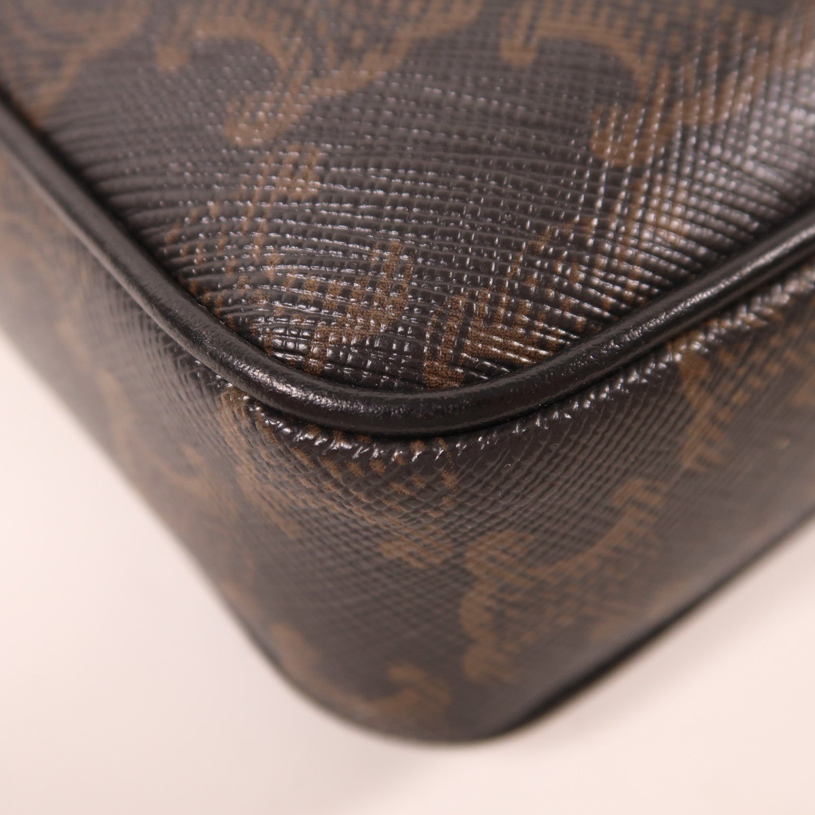 CELINE 塗層帆布Messenger Bag金扣肩背袋深棕色