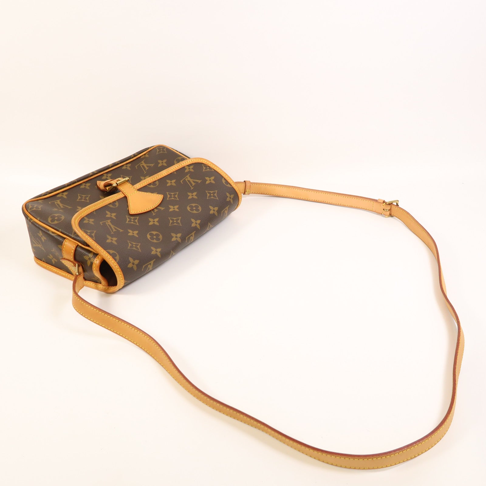 LOUIS VUITTON Monogram Sologne金扣肩背袋
