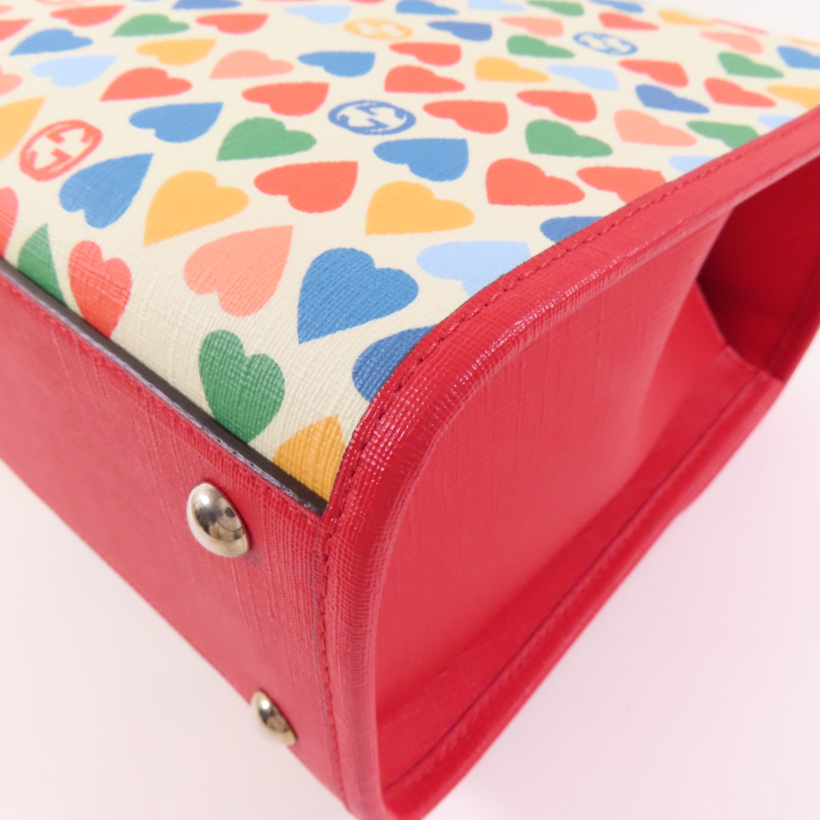GUCCI 塗層帆布Children Heart Buckle Bag銀扣手挽袋