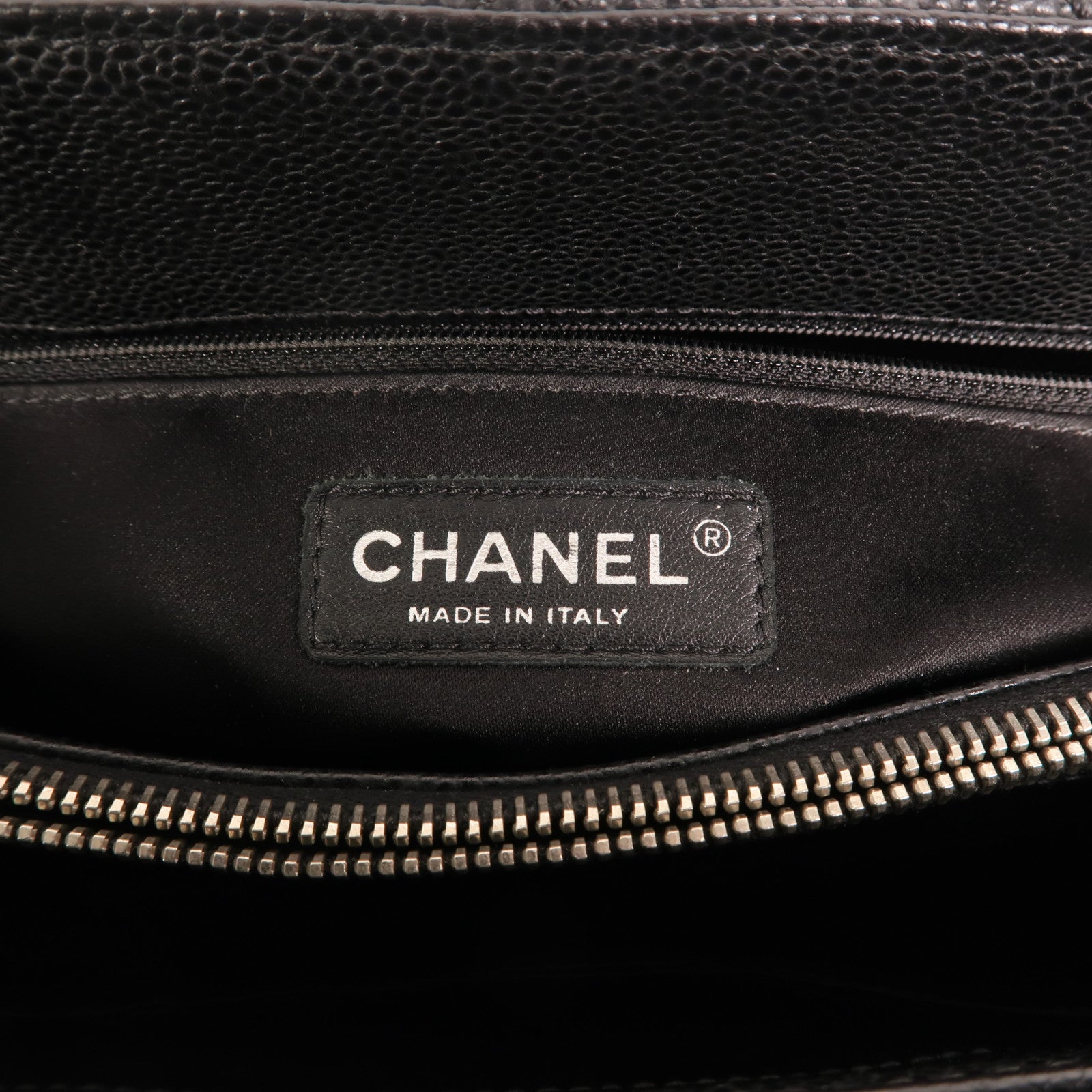 CHANEL 牛皮皮革GST Grand Shopping Tote Bag金扣鏈帶肩背袋