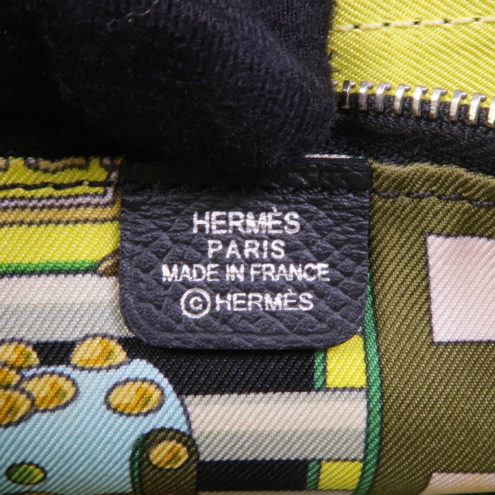 HERMES Epsom皮革Silk'In Compact Wallet銀扣錢包Noir