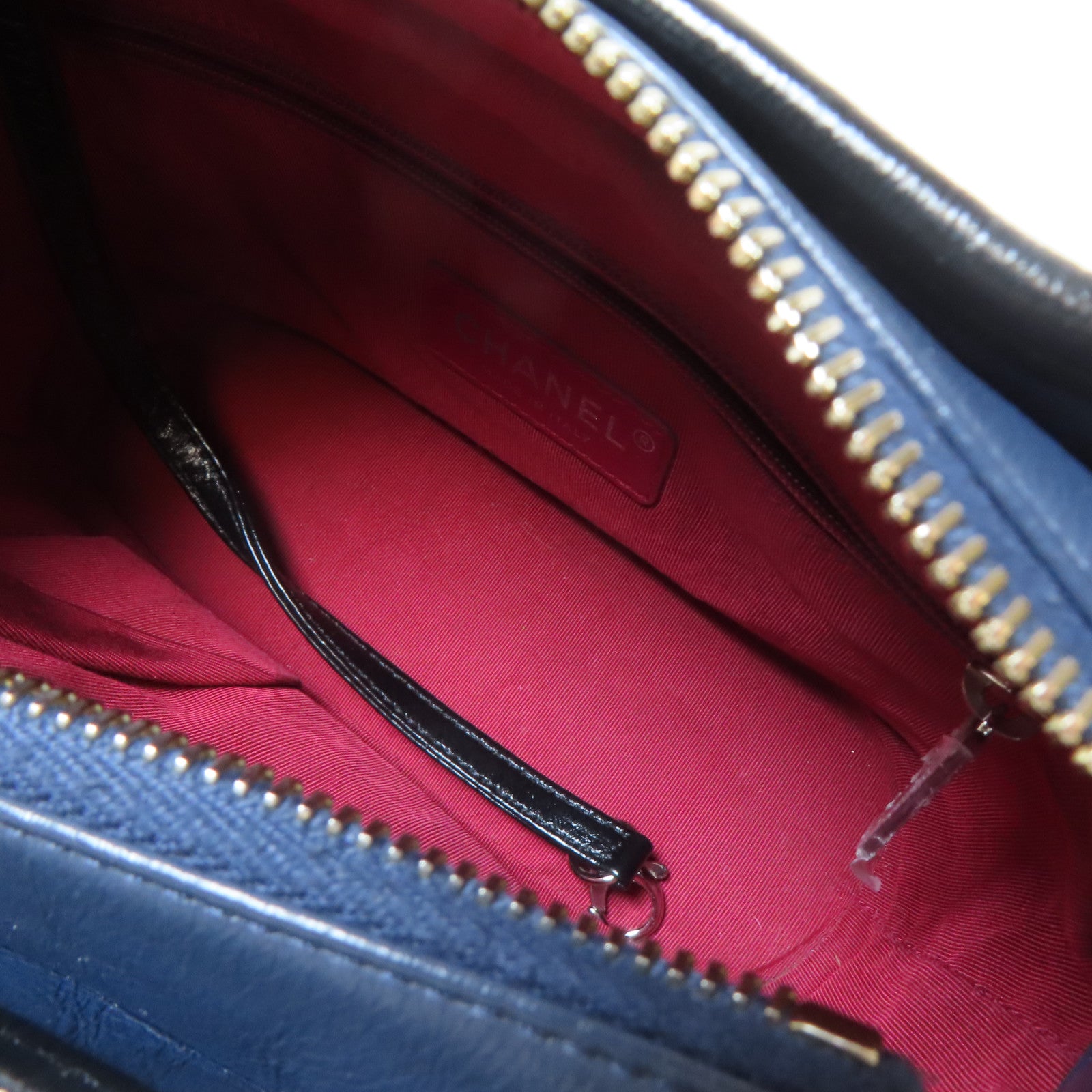 CHANEL 【激減優惠】菱格牛皮皮革Gabrielle Chain Shoulder Bag鏈帶肩背袋黑色/深藍色