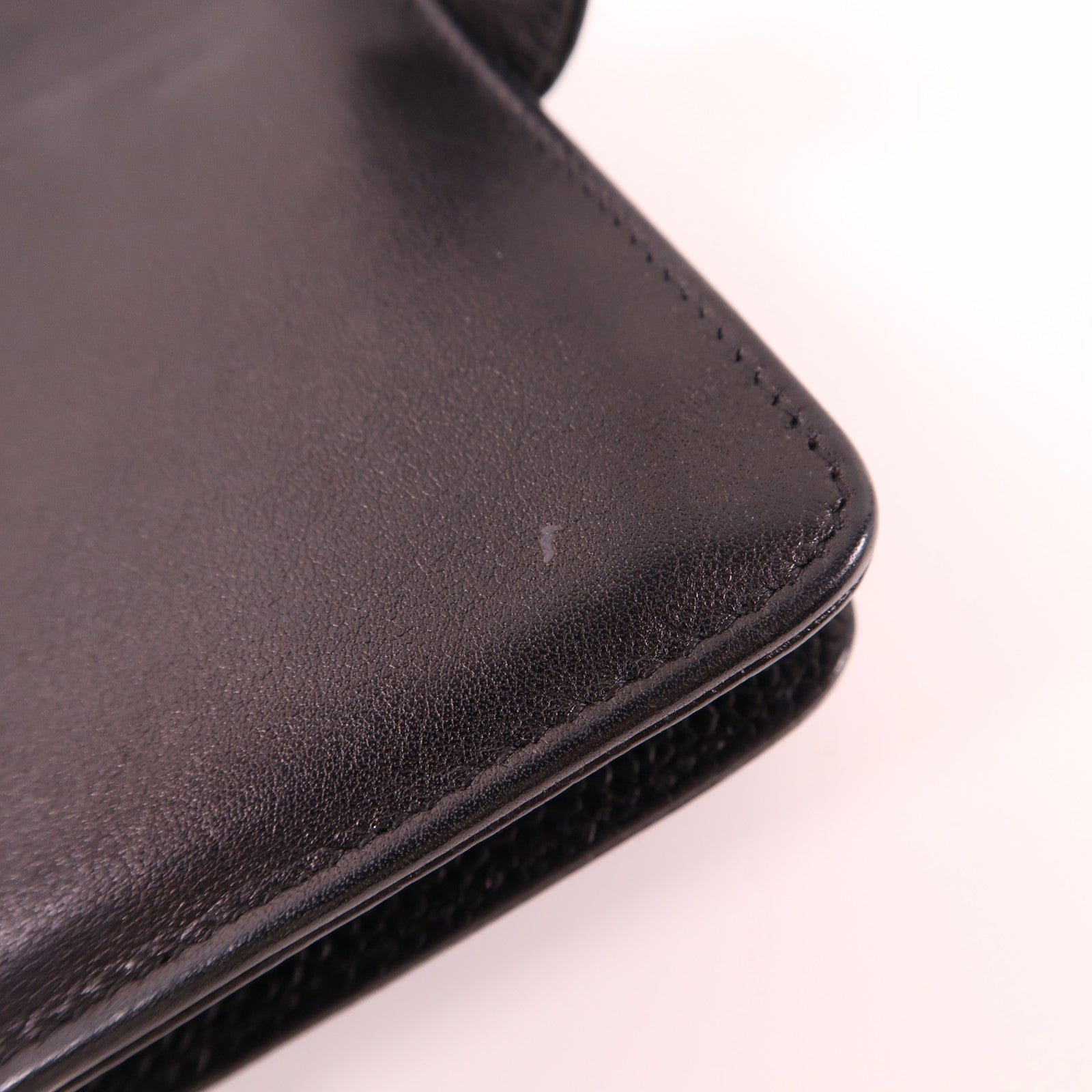 CHANEL 牛皮皮革Bifold Wallet銀扣錢包