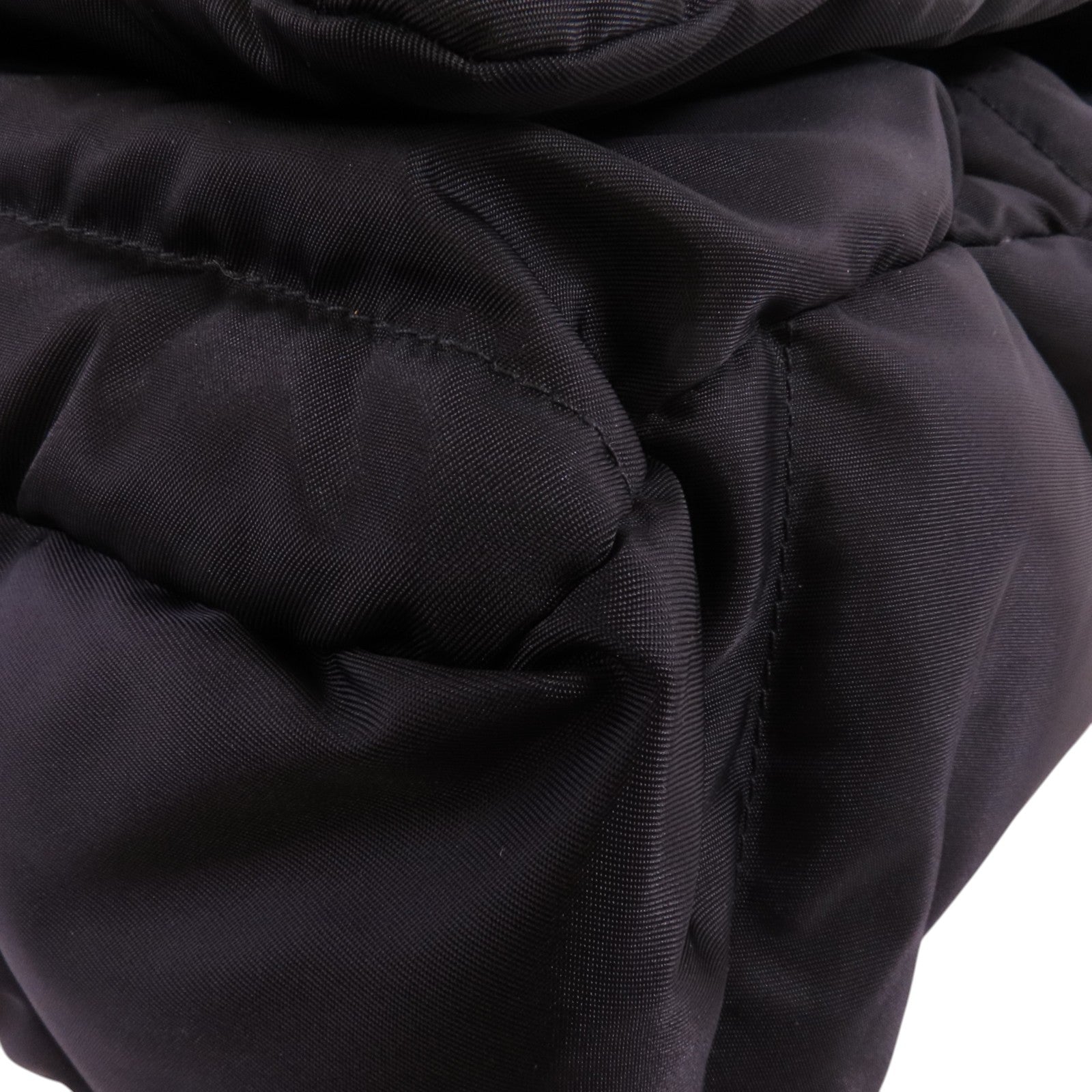 PRADA 尼龍Tessuto銀扣肩背袋