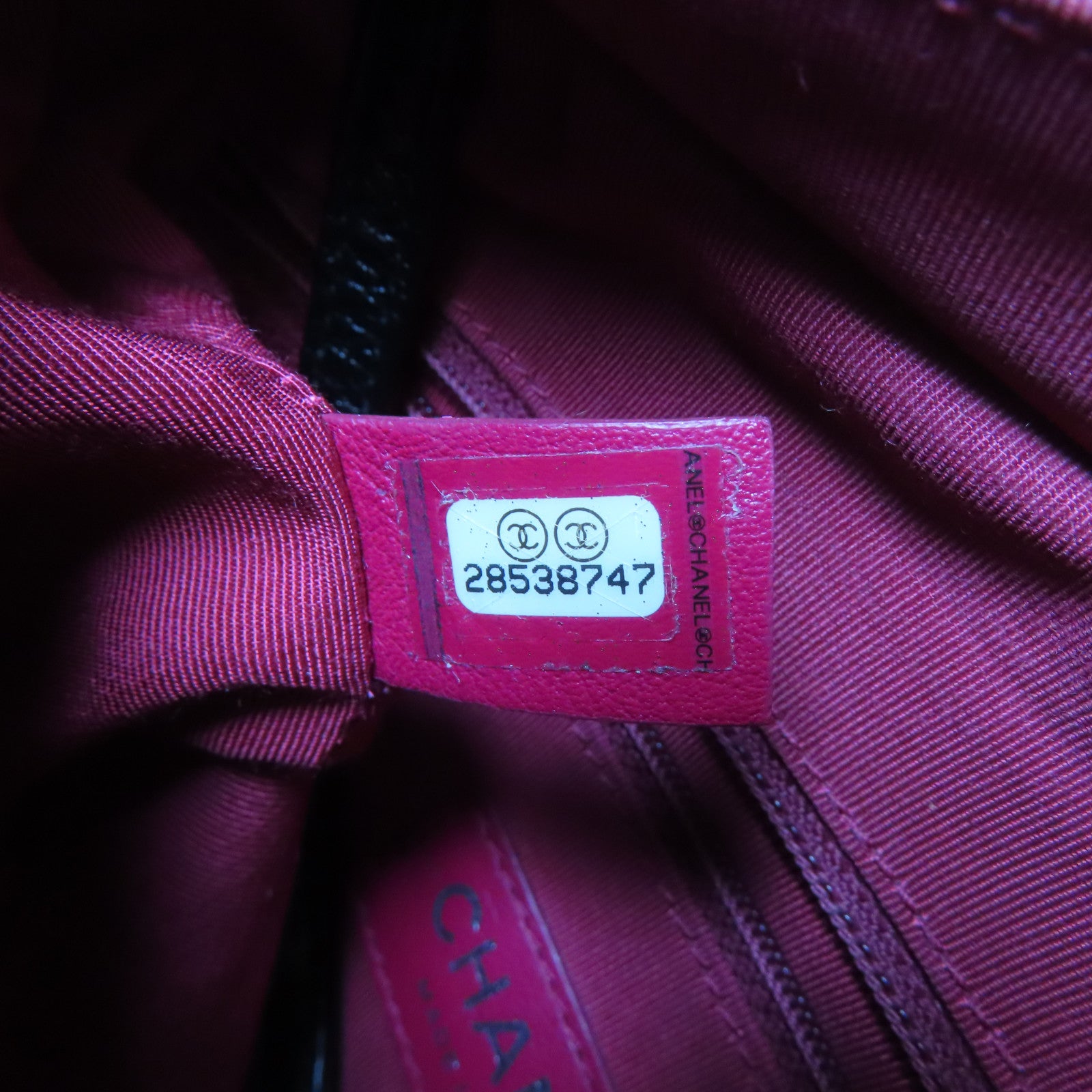 CHANEL 【激減優惠】菱格牛皮皮革Gabrielle Chain Shoulder Bag鏈帶肩背袋黑色/深藍色