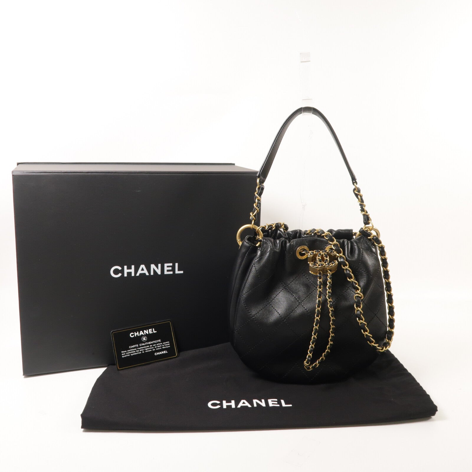CHANEL 牛皮皮革Bucket Bag鏈帶手挽肩背兩用袋