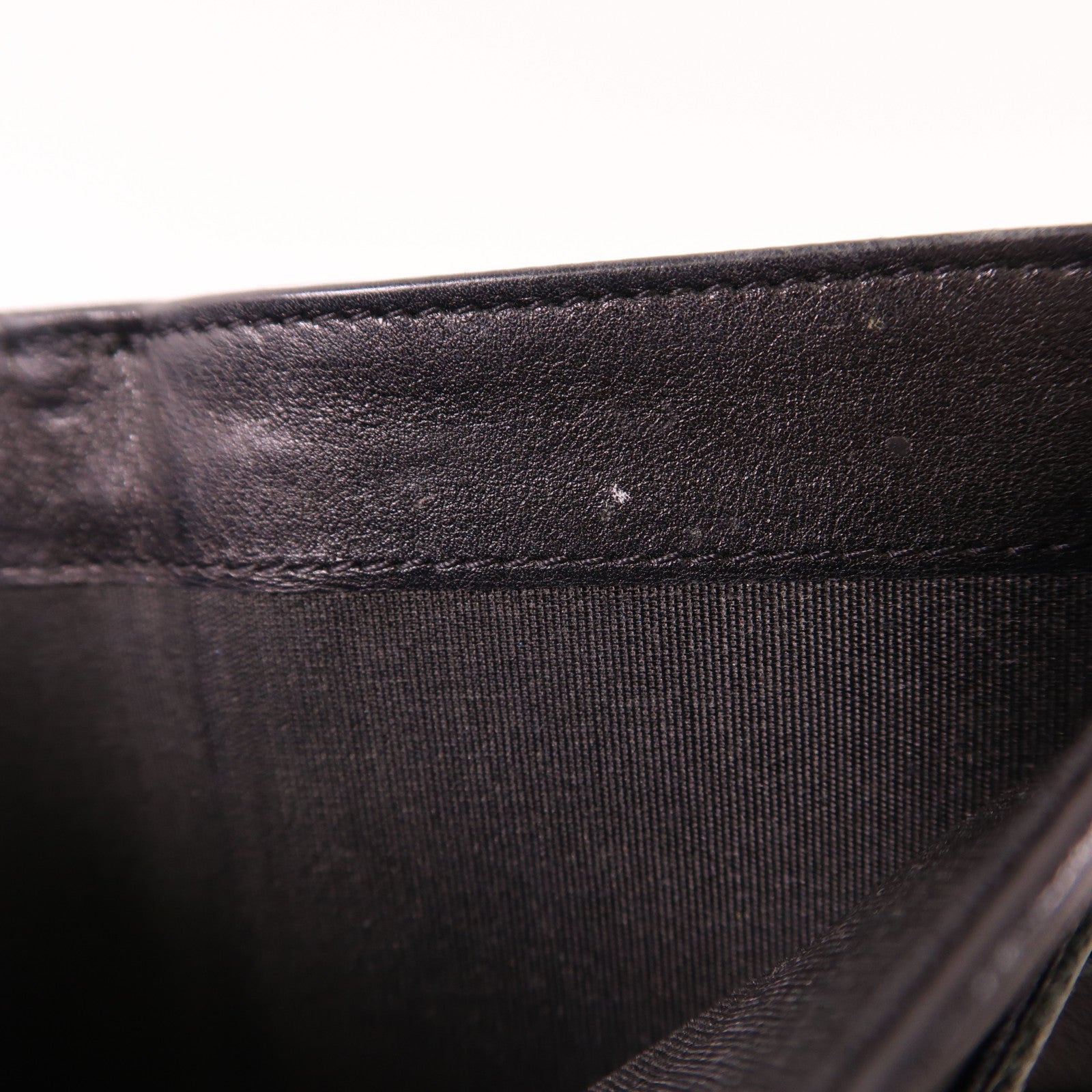 CHANEL 牛皮皮革Bifold Wallet銀扣錢包