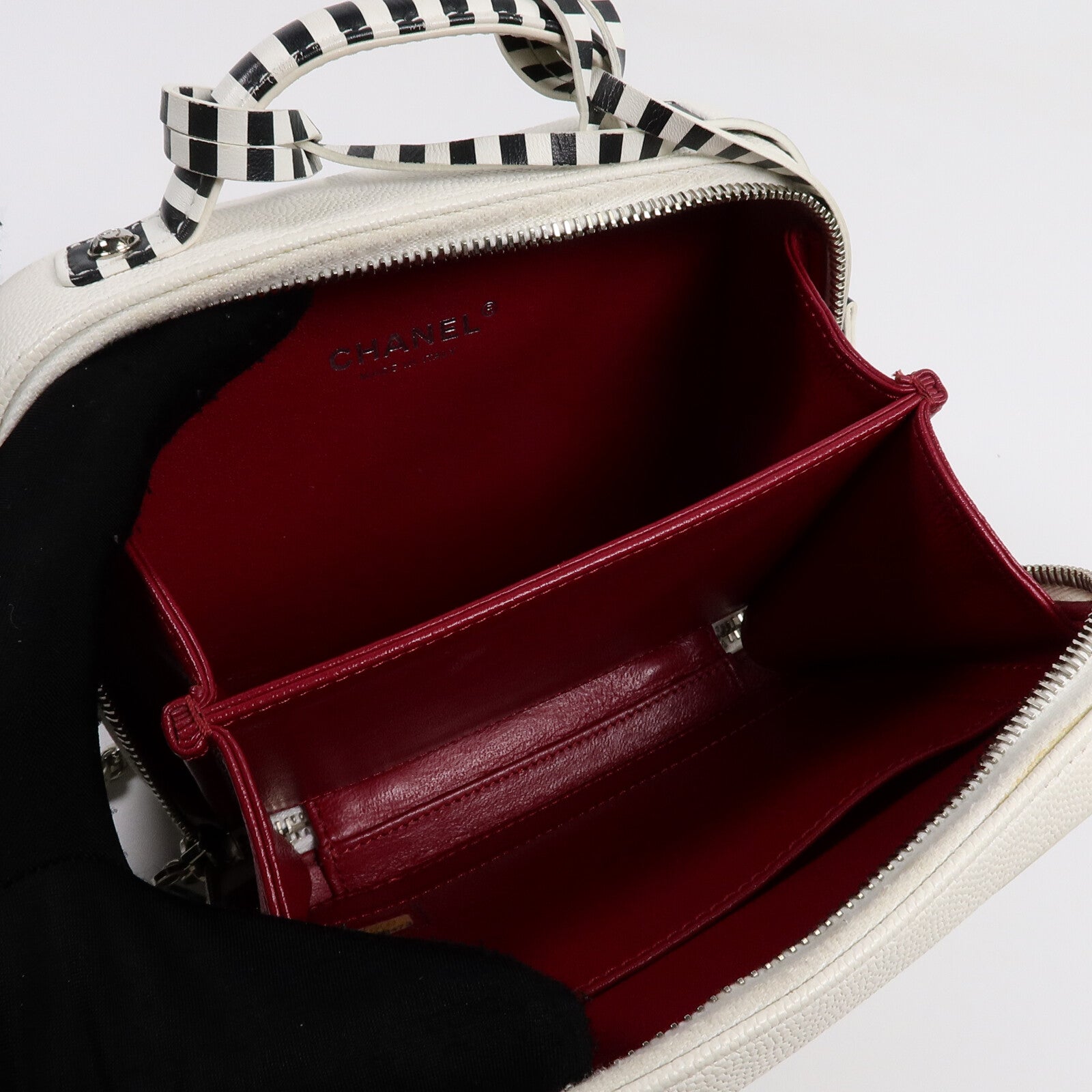 CHANEL 牛皮皮革CC Filigree Vanity Case手挽肩背兩用袋
