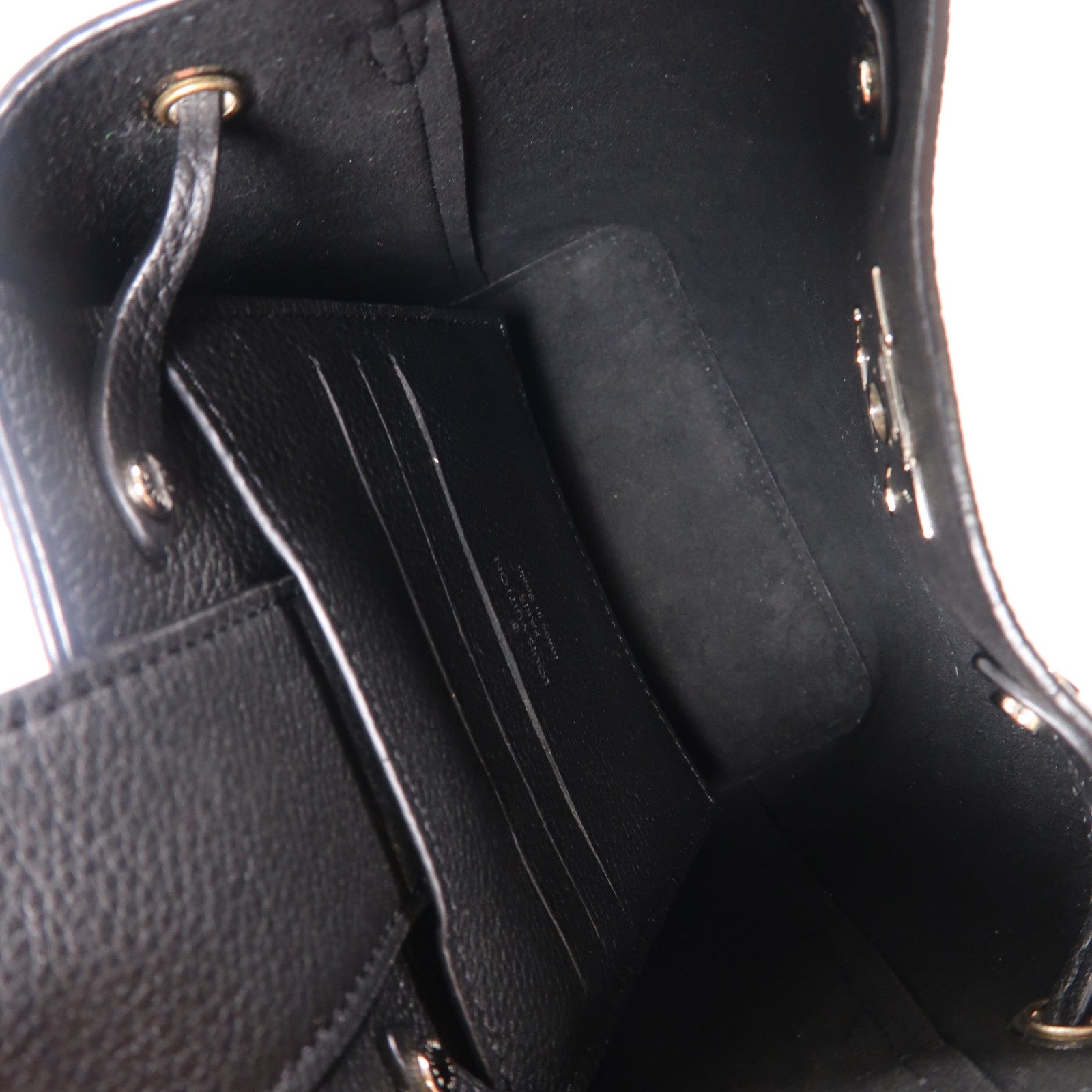 LOUIS VUITTON 牛皮皮革Nano Lockme銀扣肩背袋黑色