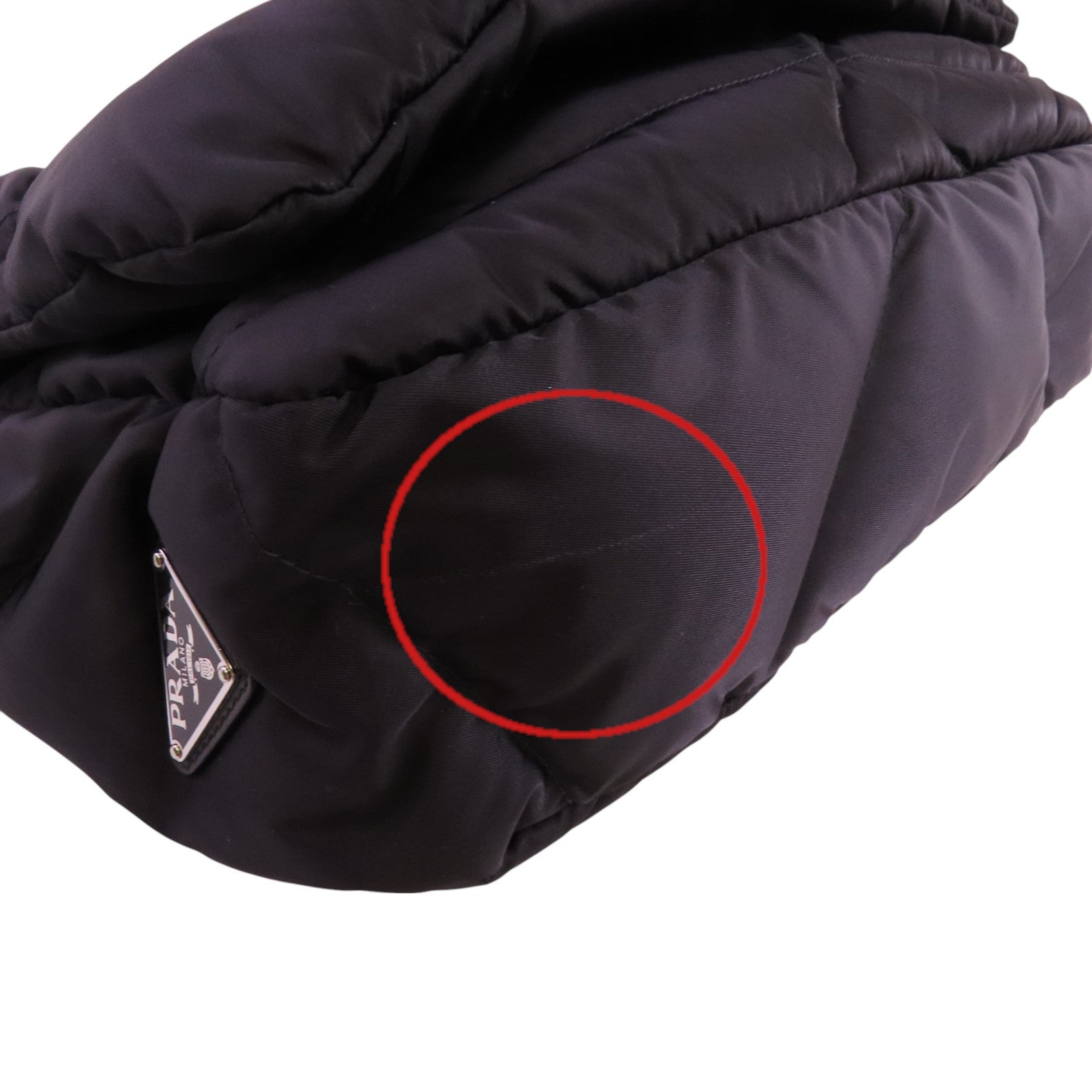 PRADA 尼龍Tessuto銀扣肩背袋