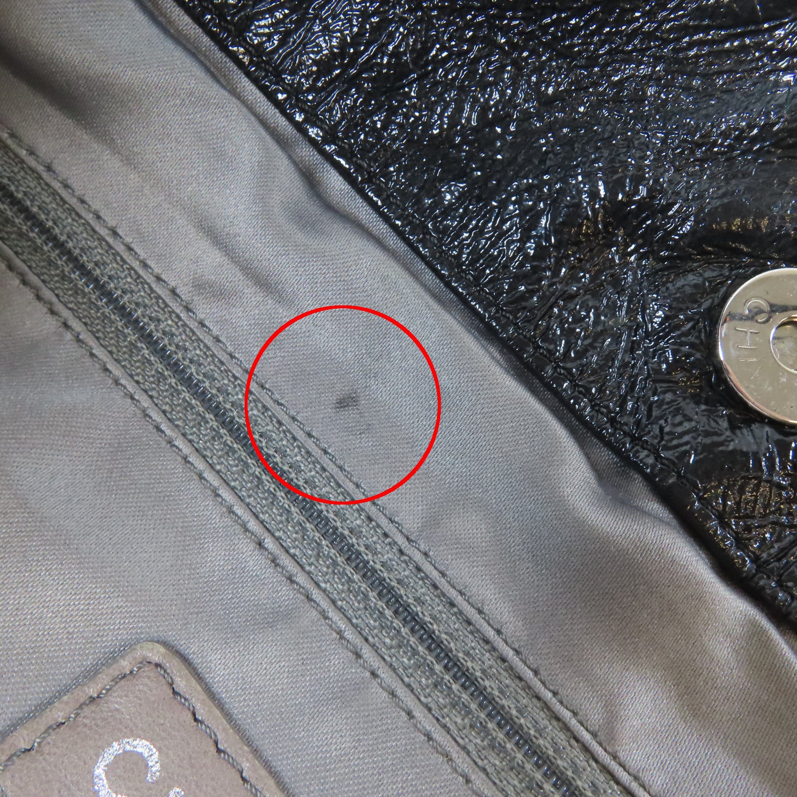 CHANEL 【激減優惠】塗層帆布Chain Shoulder Bag銀扣鏈帶肩背袋黑色