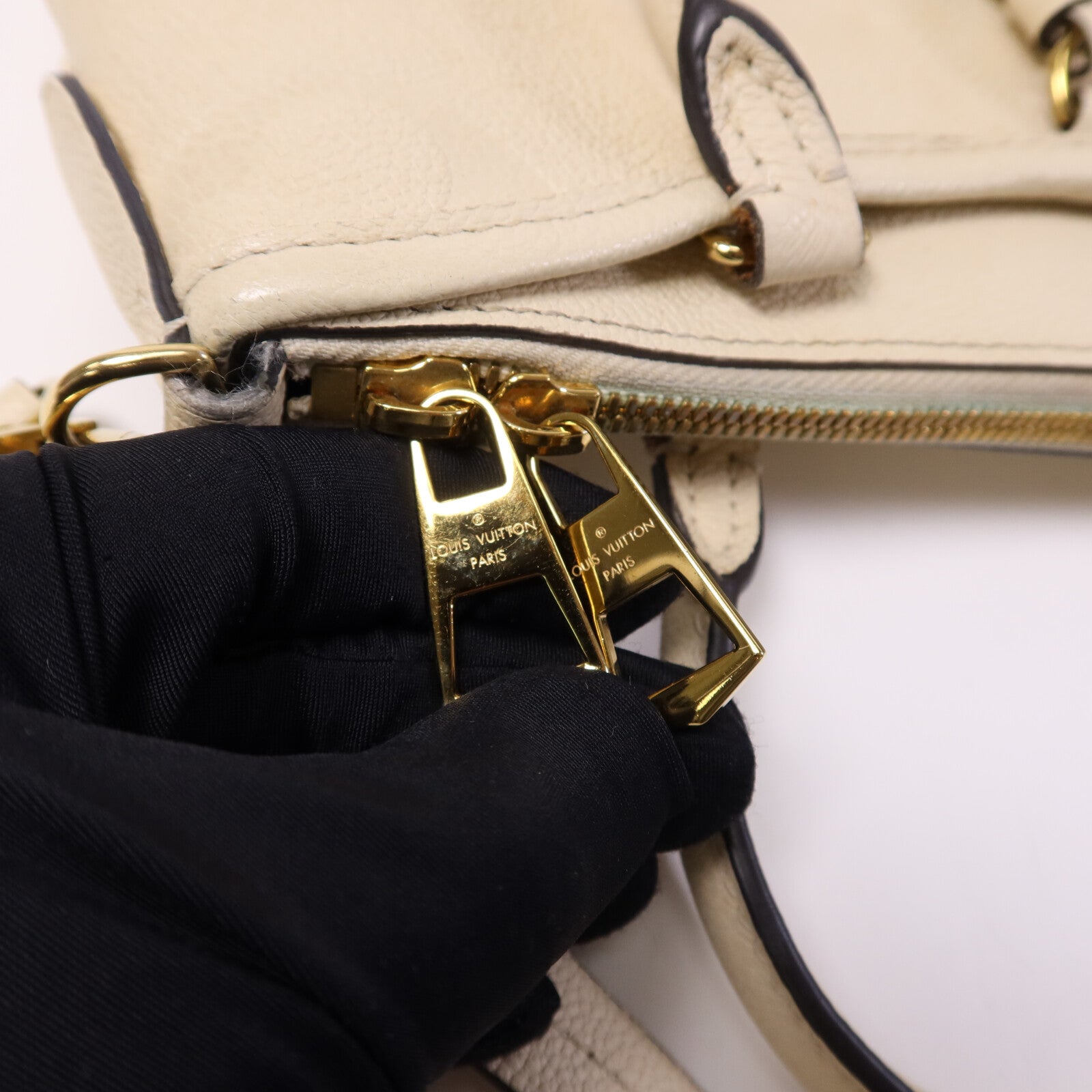 LOUIS VUITTON Monogram Empreinte Trianon PM金扣手挽肩背兩用袋