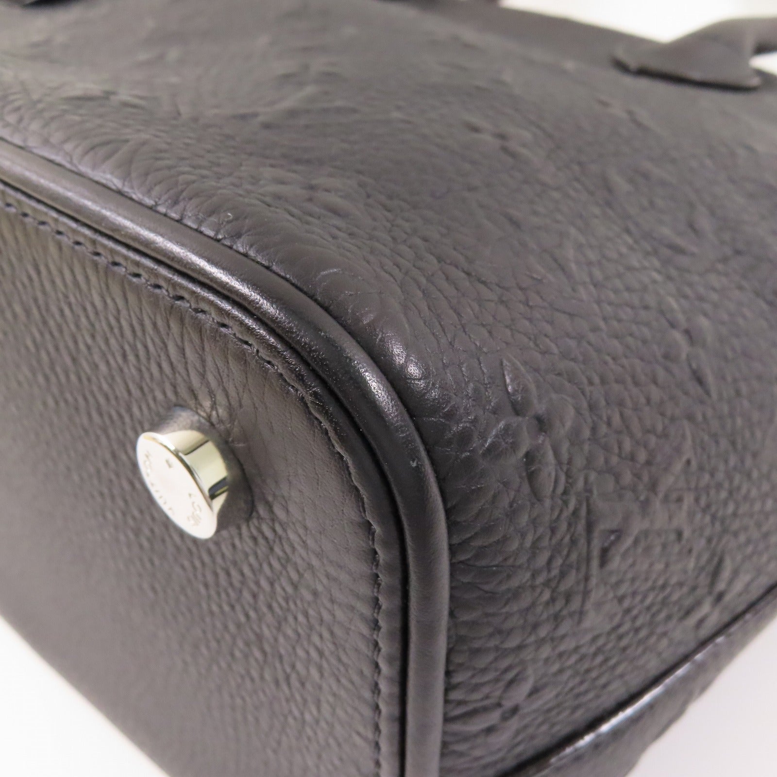 LOUIS VUITTON 【激減優惠】牛皮皮革Revelation Lockit銀扣手挽袋