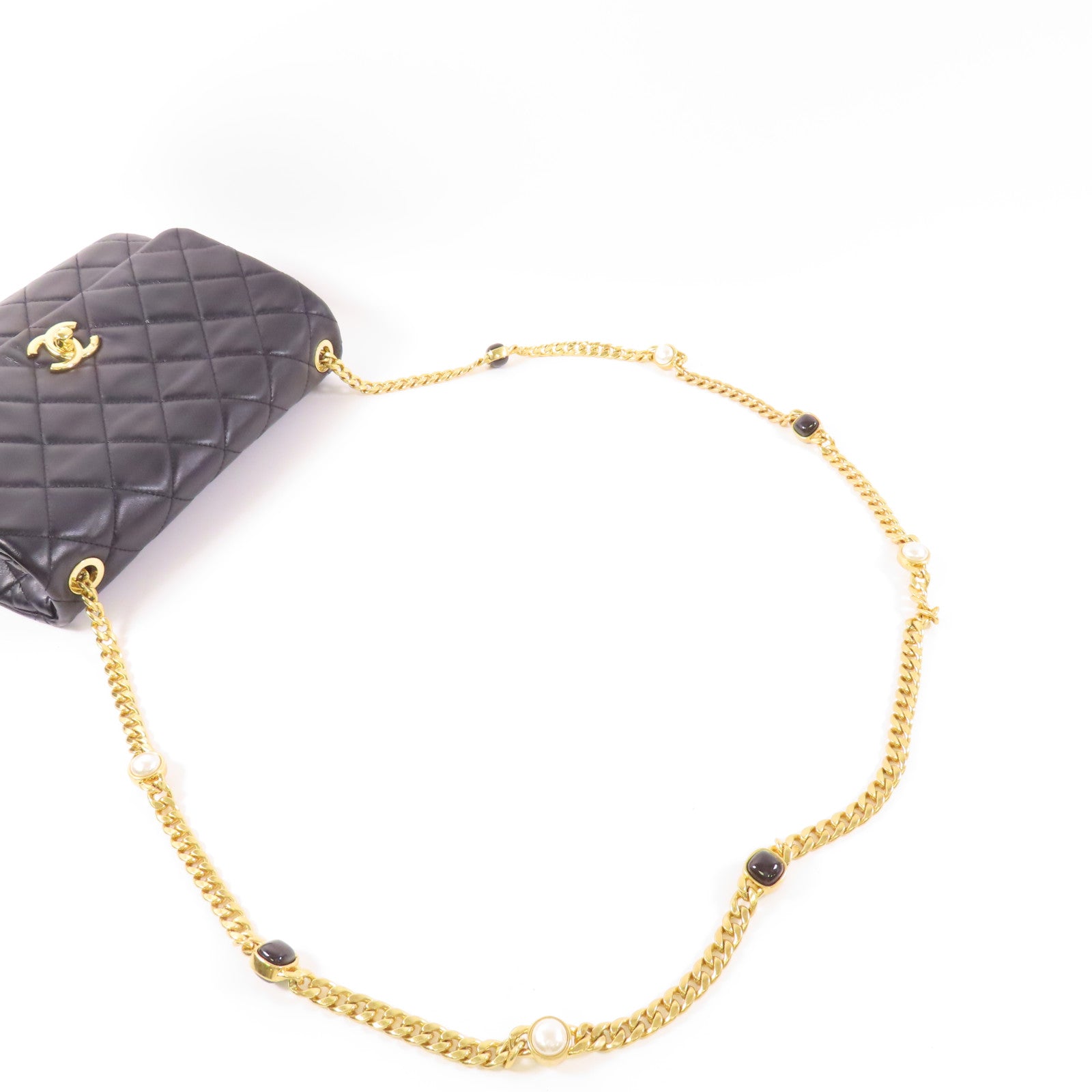 CHANEL 羊皮皮革Chain Shoulder金扣鏈帶肩背袋