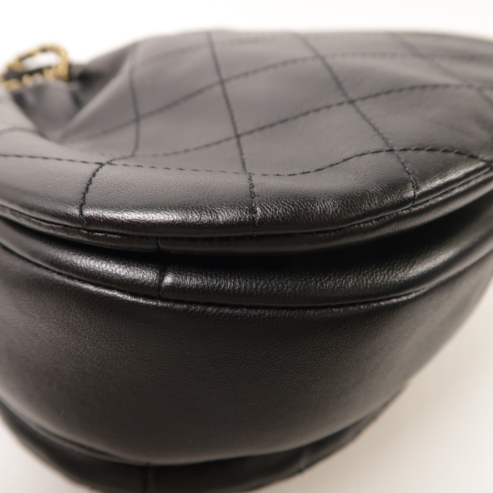 CHANEL 牛皮皮革Bucket Bag鏈帶手挽肩背兩用袋