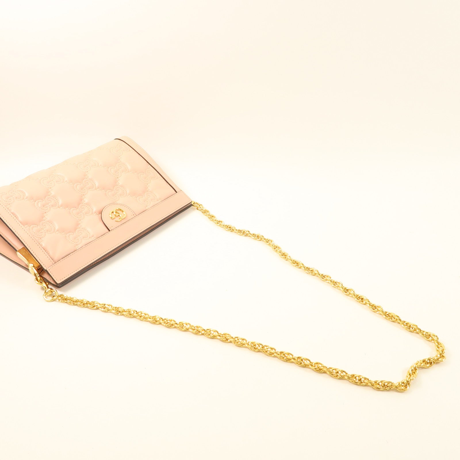 GUCCI 牛皮皮革GG Matelasse Small金扣肩背袋