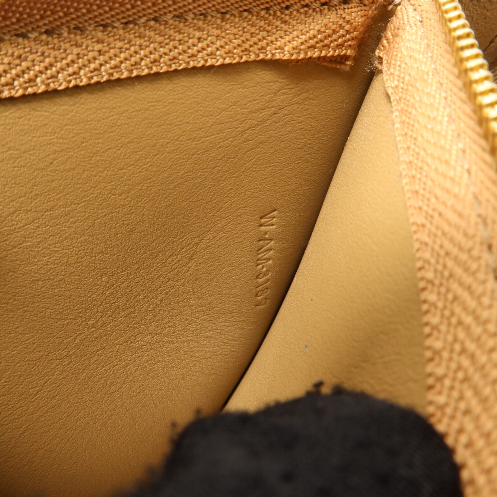 CELINE 牛皮皮革Frame Bag肩背袋