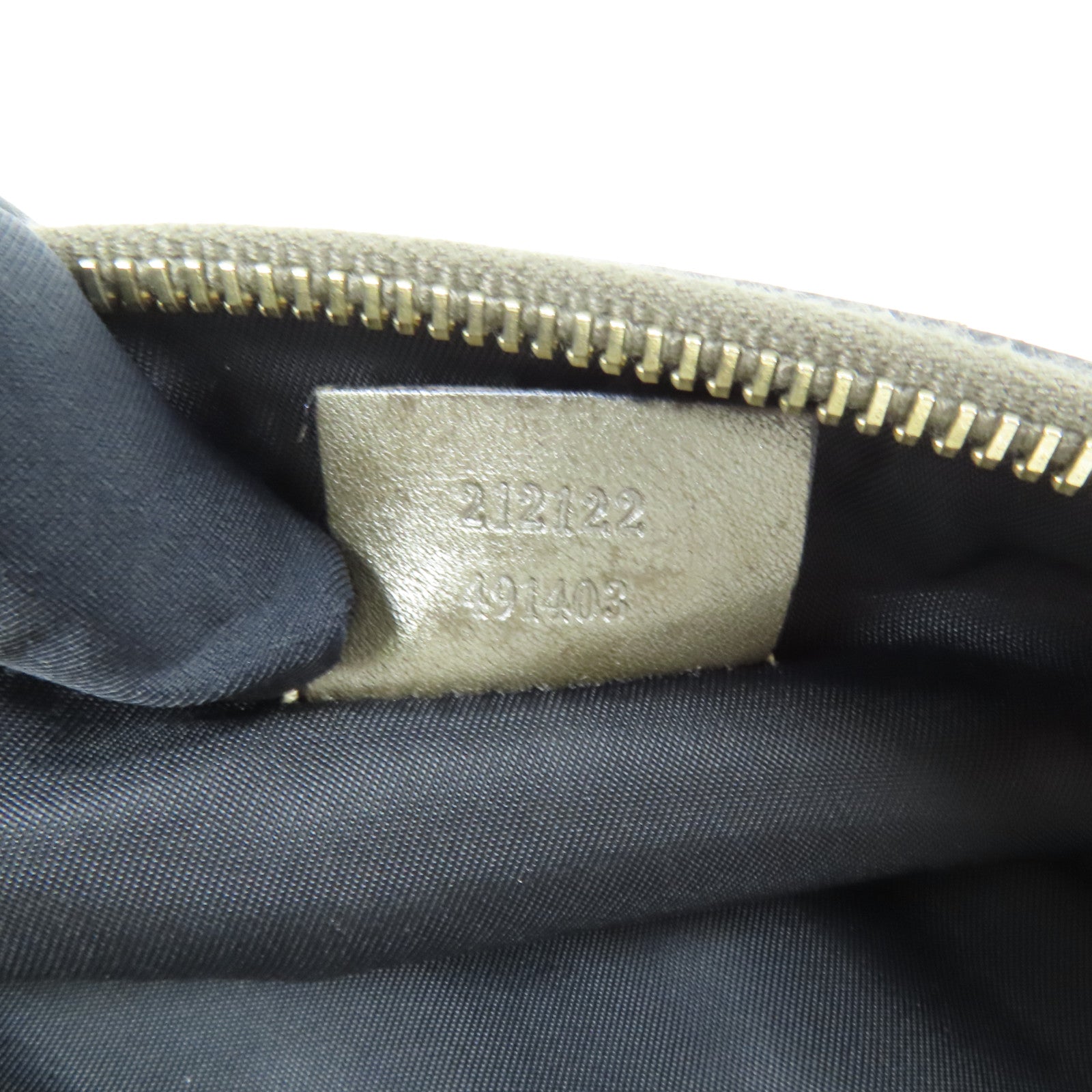 GUCCI GG Canvas Mini Pochette金扣肩背袋