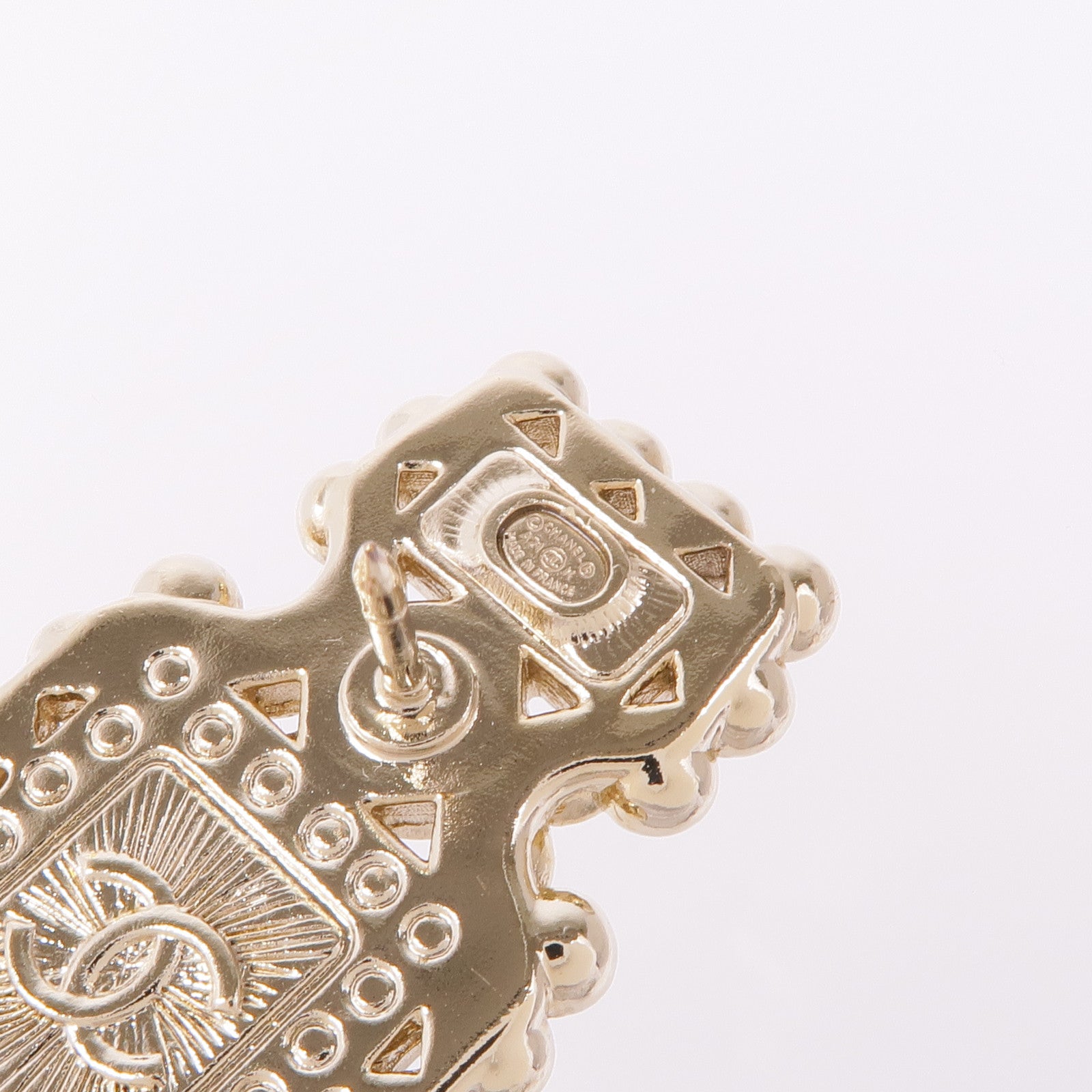 CHANEL 【激減優惠】金屬Brooch胸針