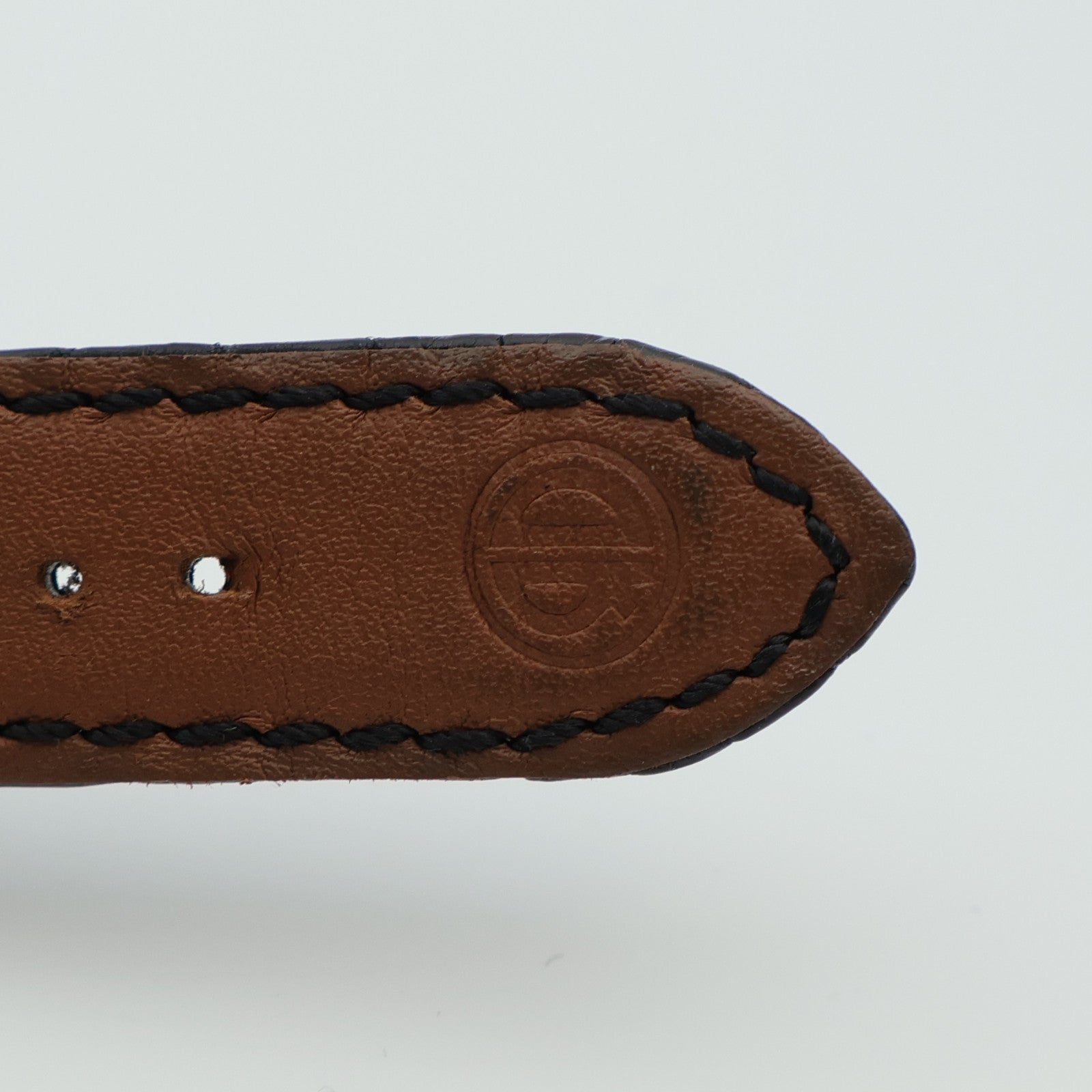 ROGER DUBUIS Golden Square