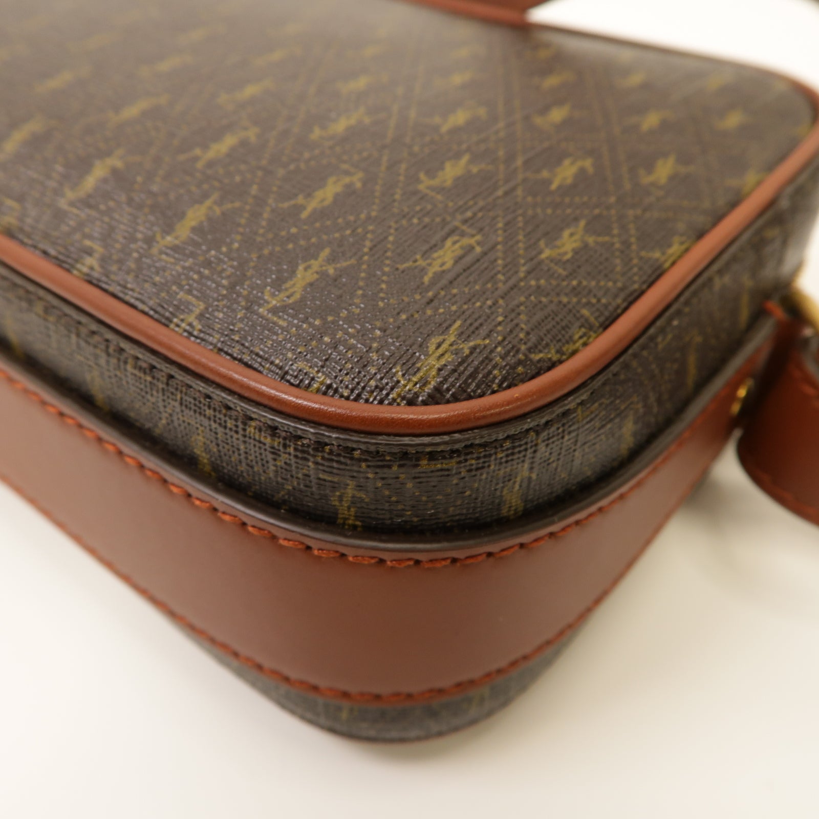 SAINT LAURENT 【清倉大減價】塗層帆布Shoulder Bag金扣肩背袋啡色
