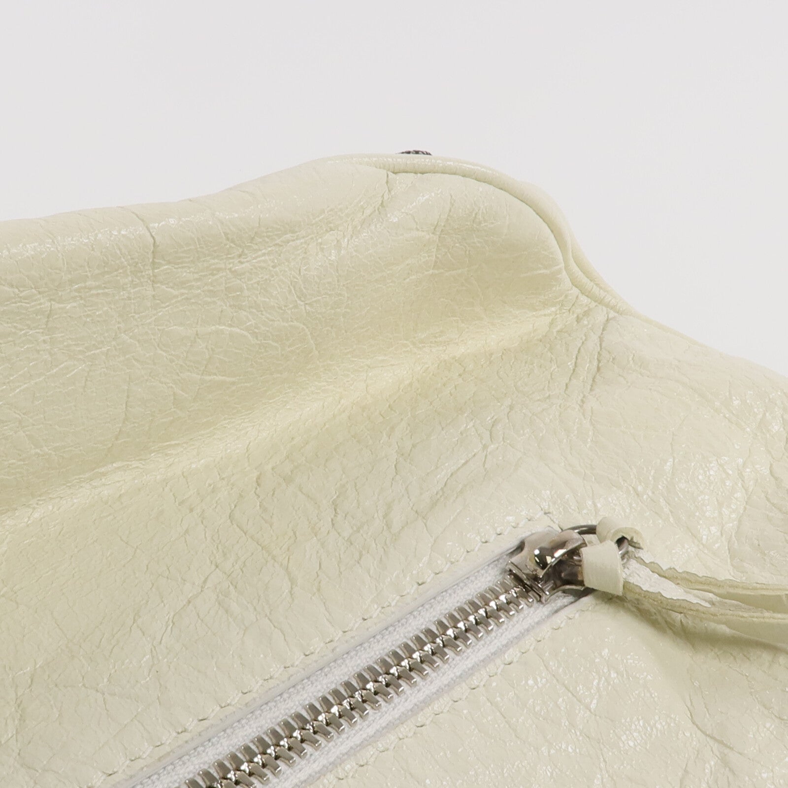 BALENCIAGA 牛皮皮革Le Cagole銀扣肩背袋