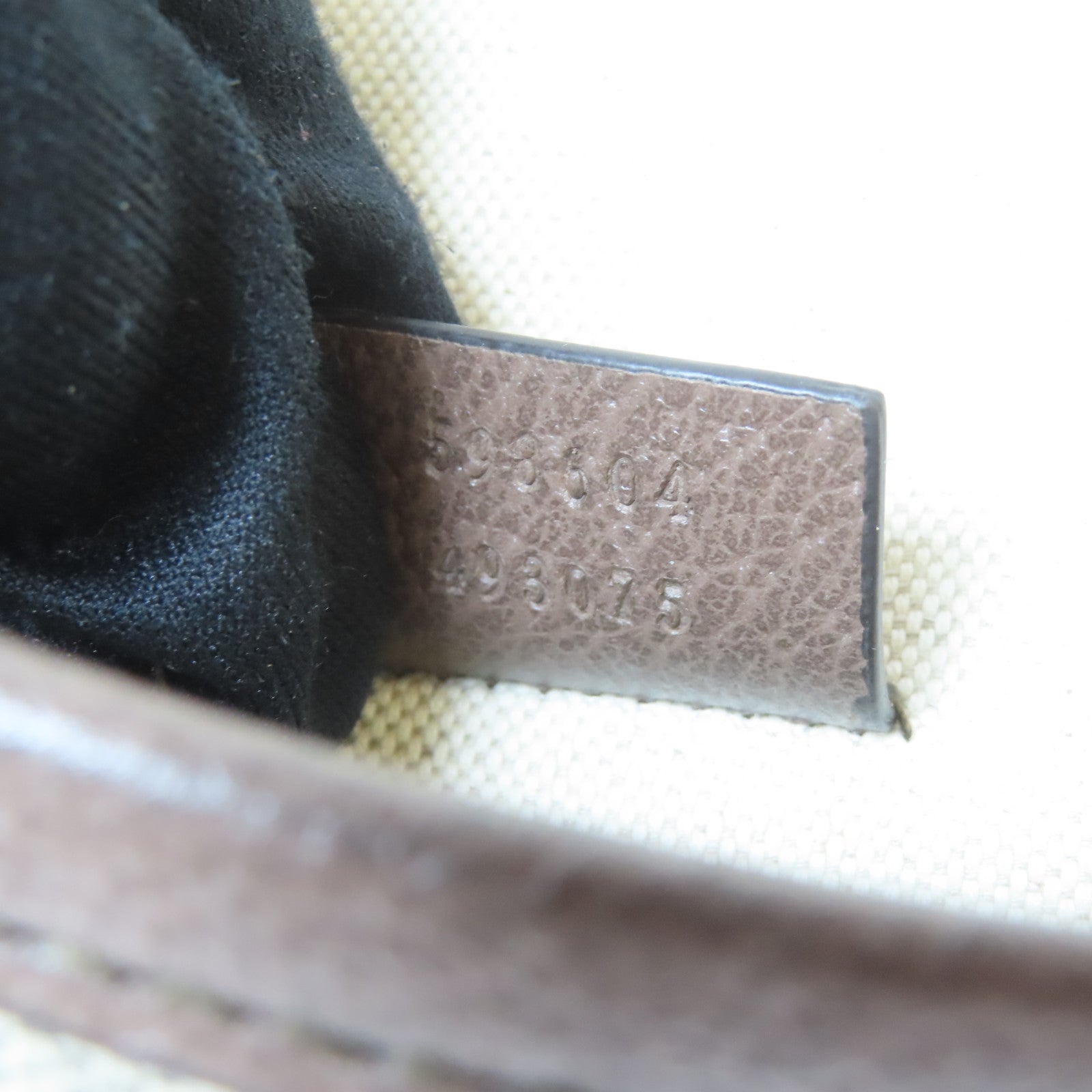 GUCCI 塗層帆布Neo Vintage金扣肩背袋啡色