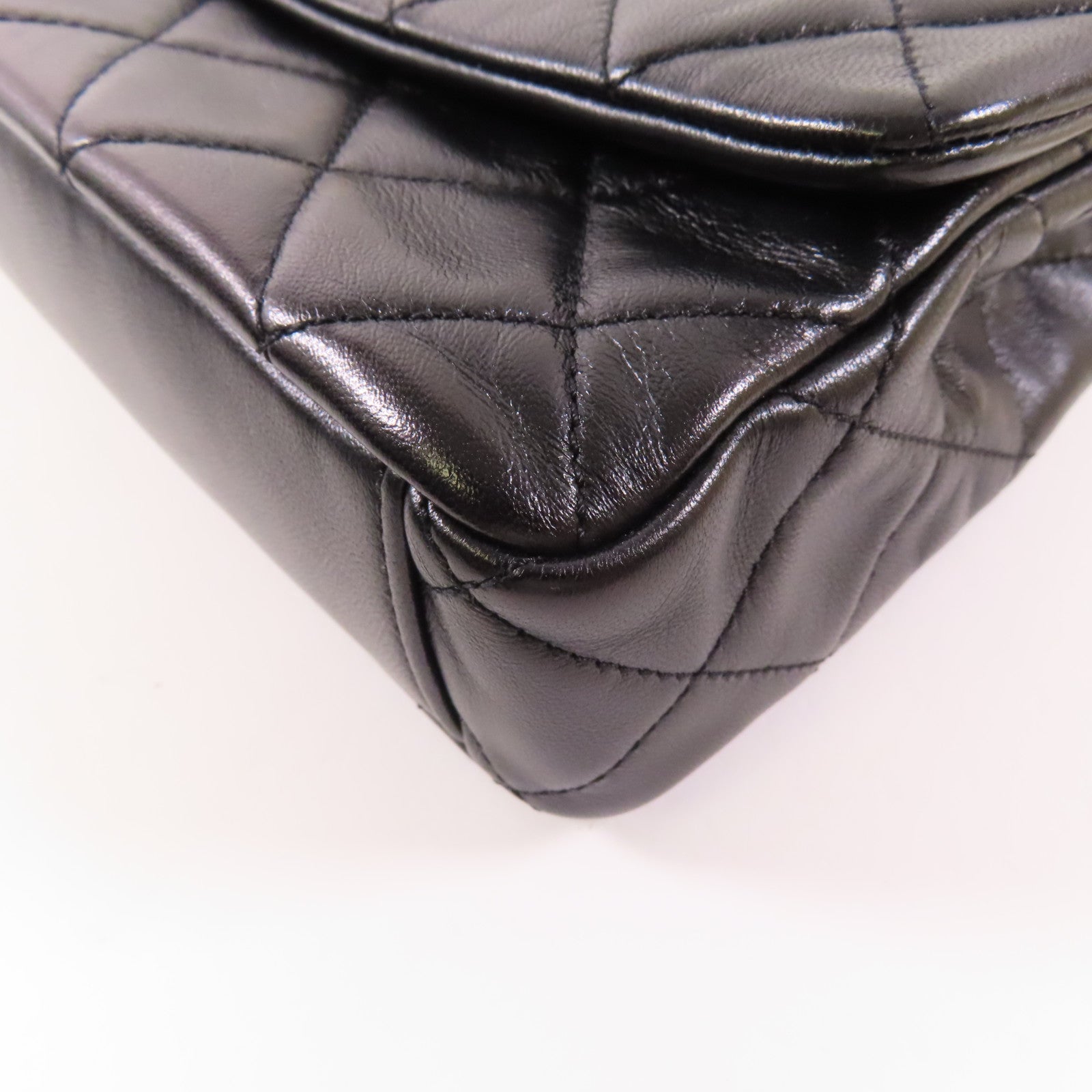 CHANEL 羊皮皮革Chain Shoulder金扣鏈帶肩背袋