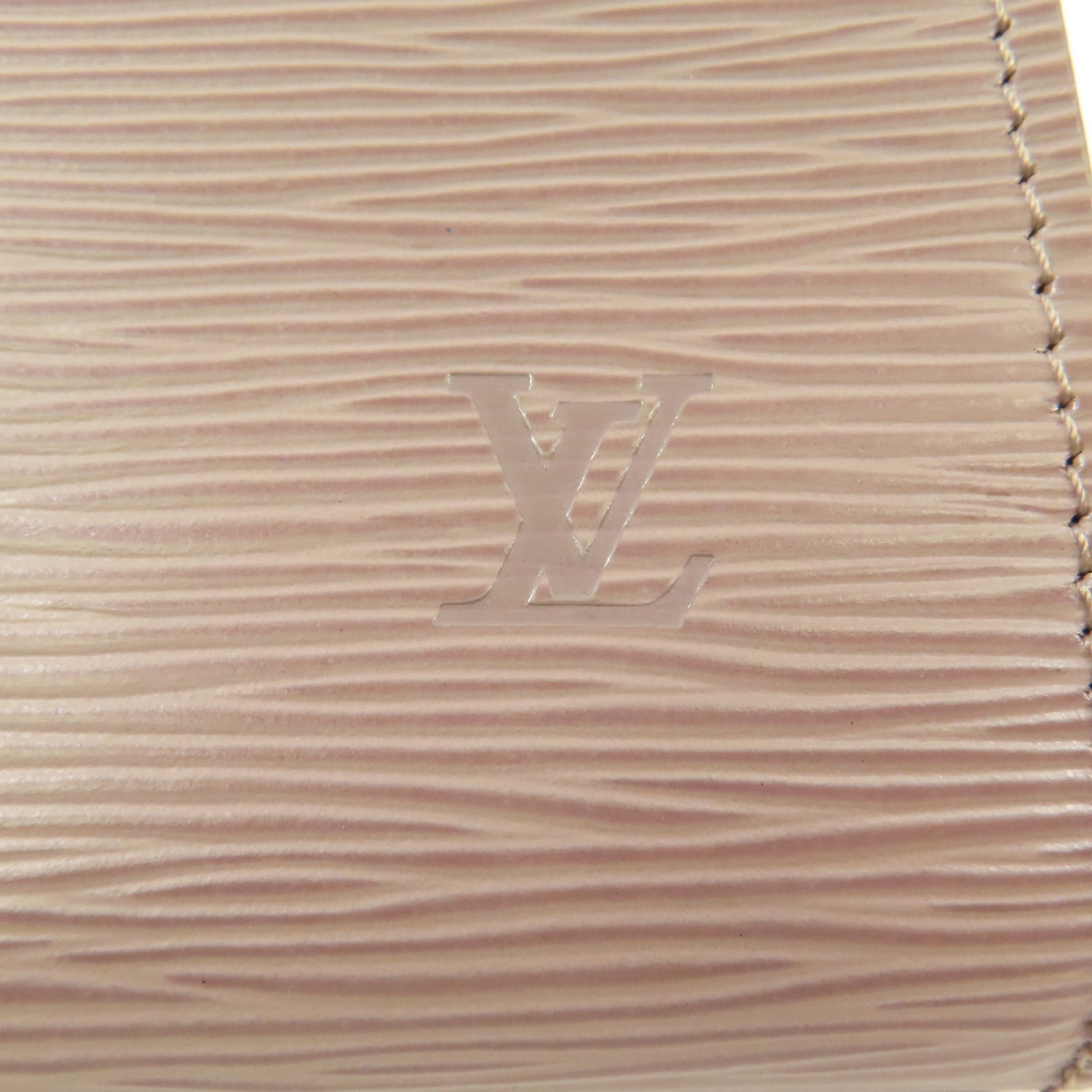 LOUIS VUITTON Epi Pochette銀扣手挽袋