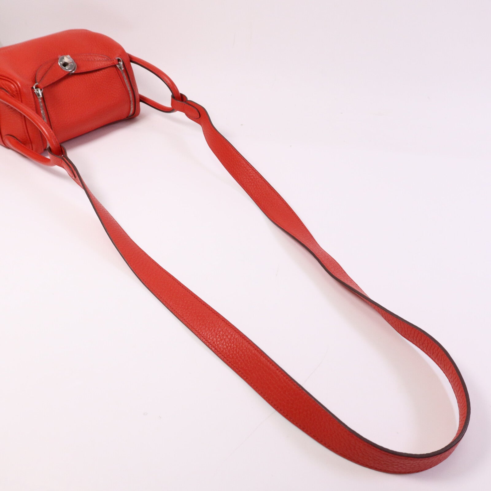 HERMES Clemence皮革Mini Lindy銀扣手挽肩背兩用袋Rouge de Coeur