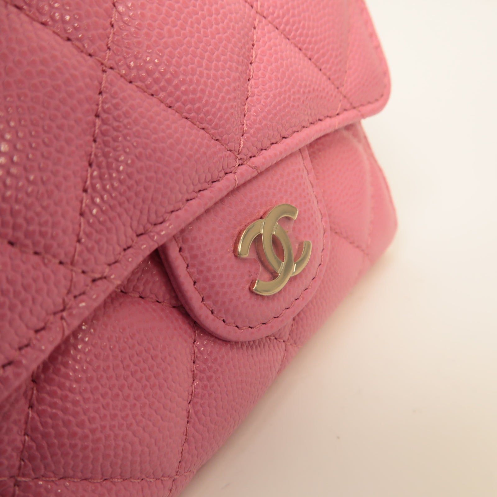 CHANEL 菱格Caviar皮革Classic Wallet金扣錢包粉紅色