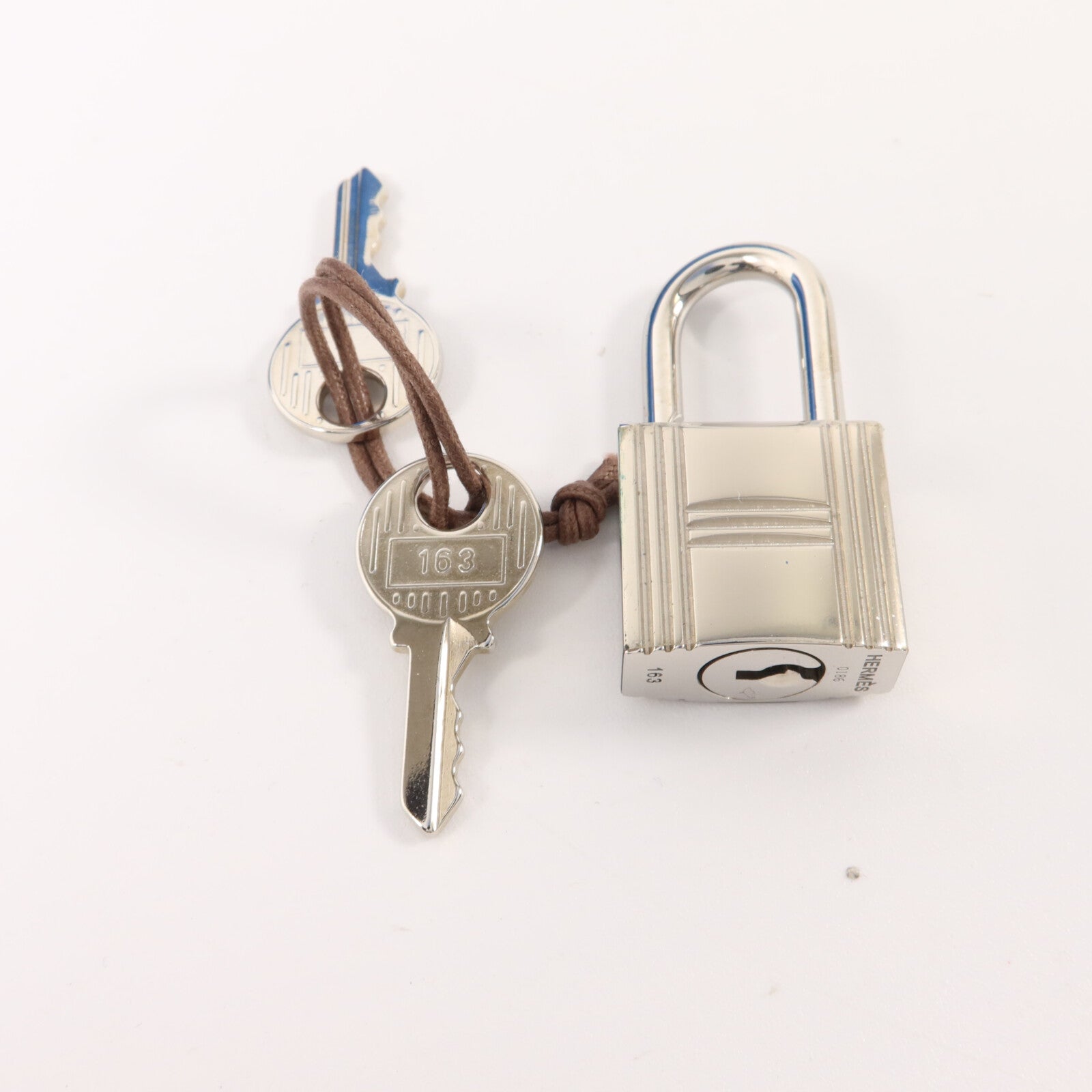 HERMES Clemence皮革Picotin MM扣手挽袋Bleu Zanzibar