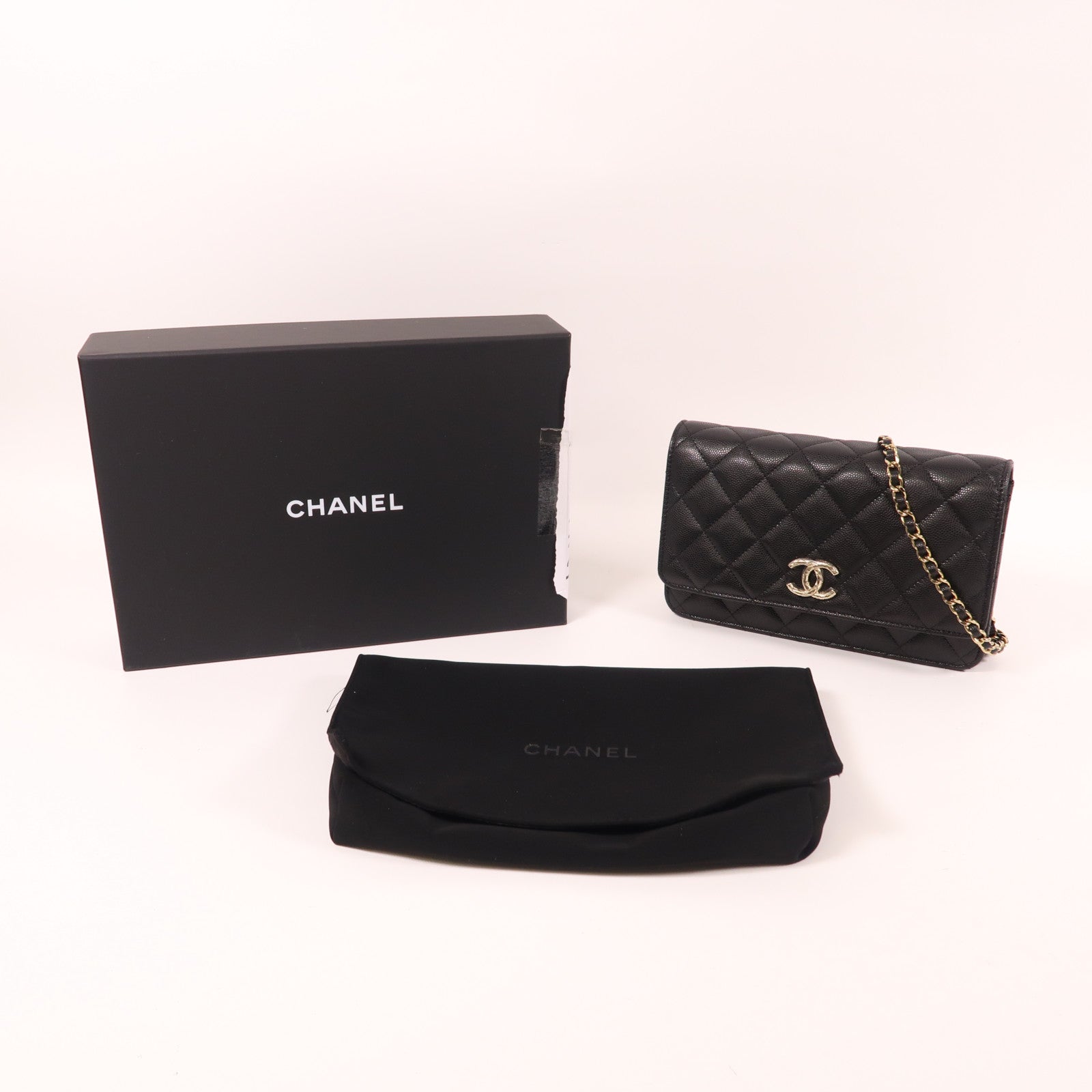 CHANEL 牛皮皮革Wallet On Chain金扣鏈帶肩背袋黑色