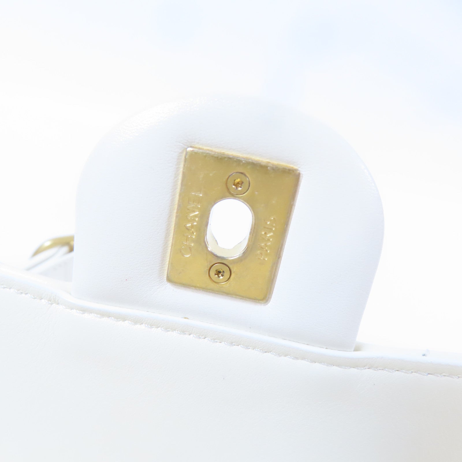 CHANEL 【激減優惠】菱格牛皮皮革Shoulder Bag金扣鏈帶肩背袋白色