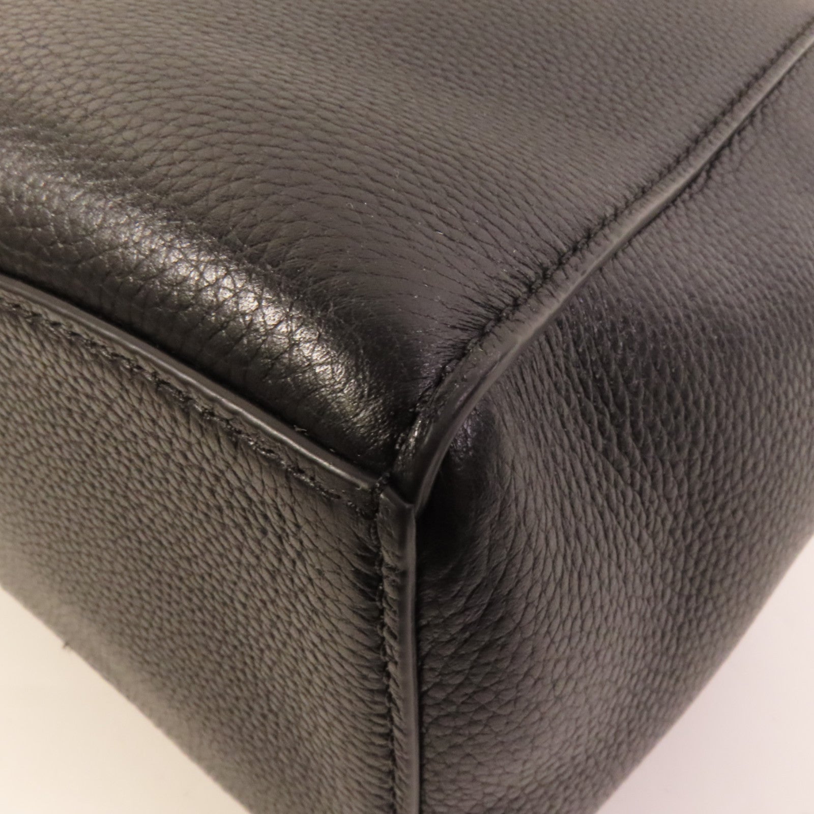 Tory Burch 牛皮皮革Bucket Bag金扣肩背袋