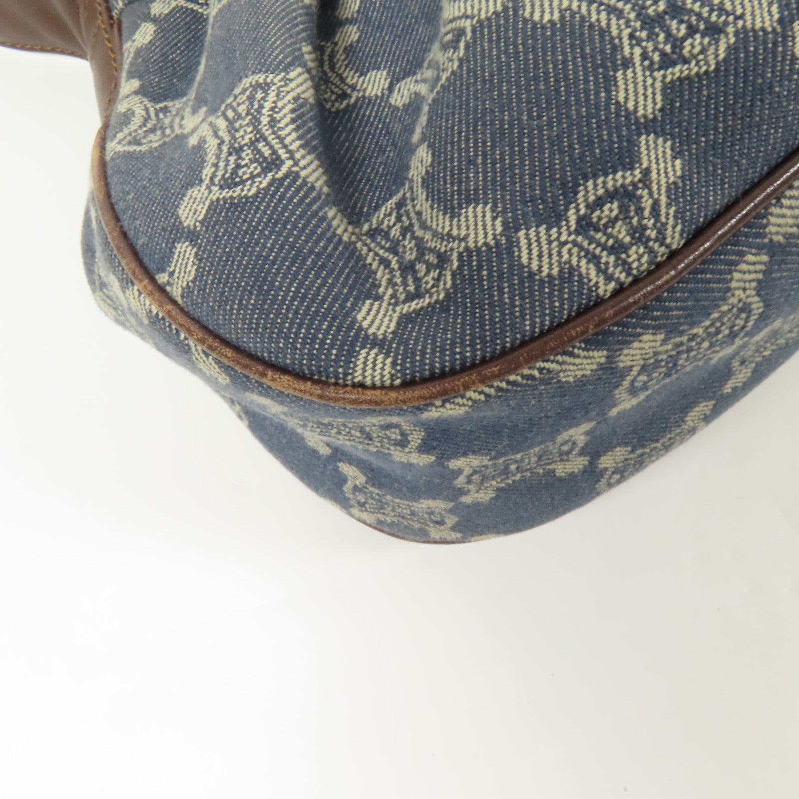 CELINE 牛仔布Shoulder Bag金扣肩背袋