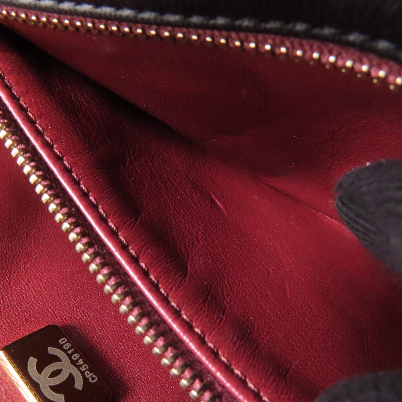 CHANEL 羊皮皮革Chain Shoulder金扣鏈帶肩背袋