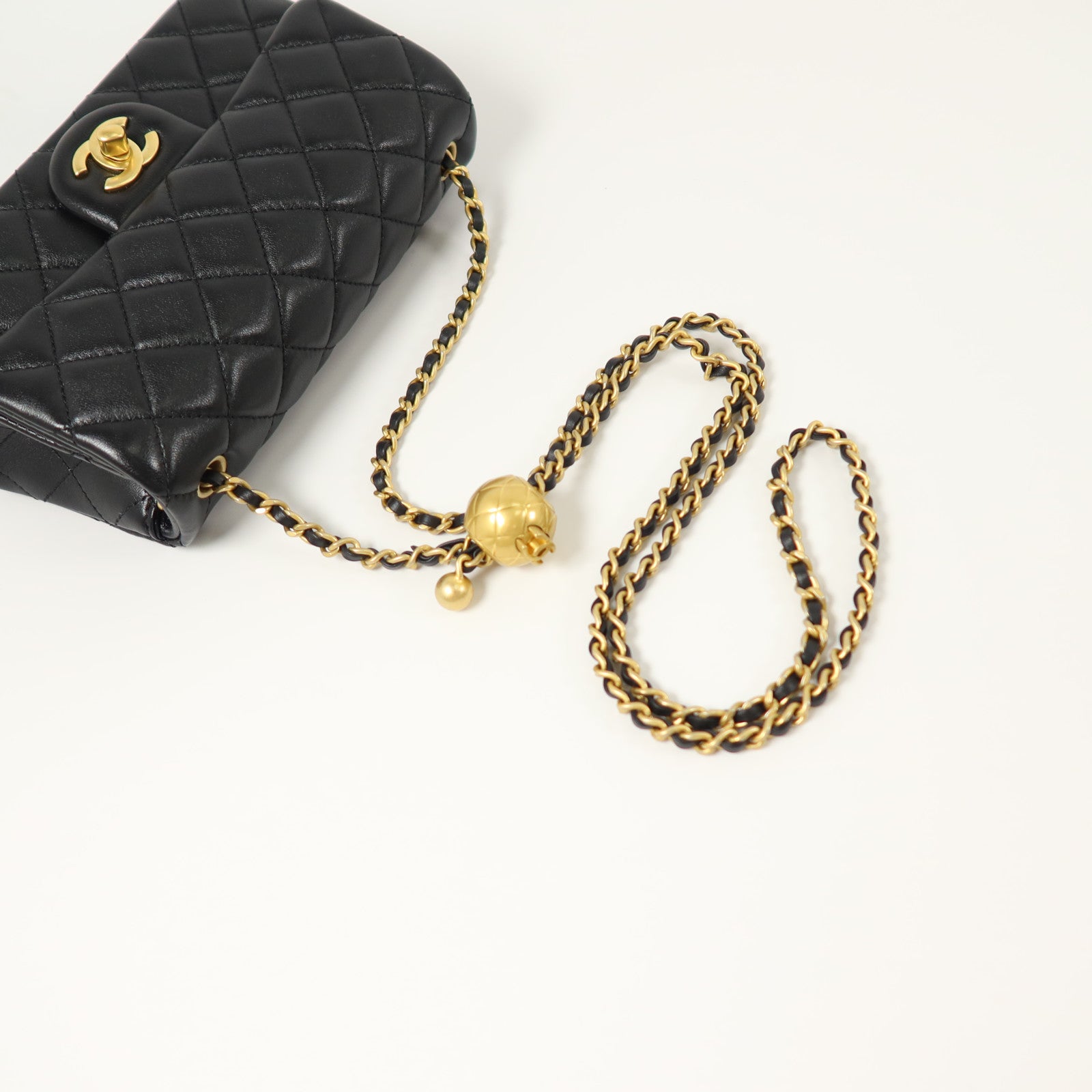 CHANEL 羊皮皮革Classic 20 Goldball金扣鏈帶肩背袋