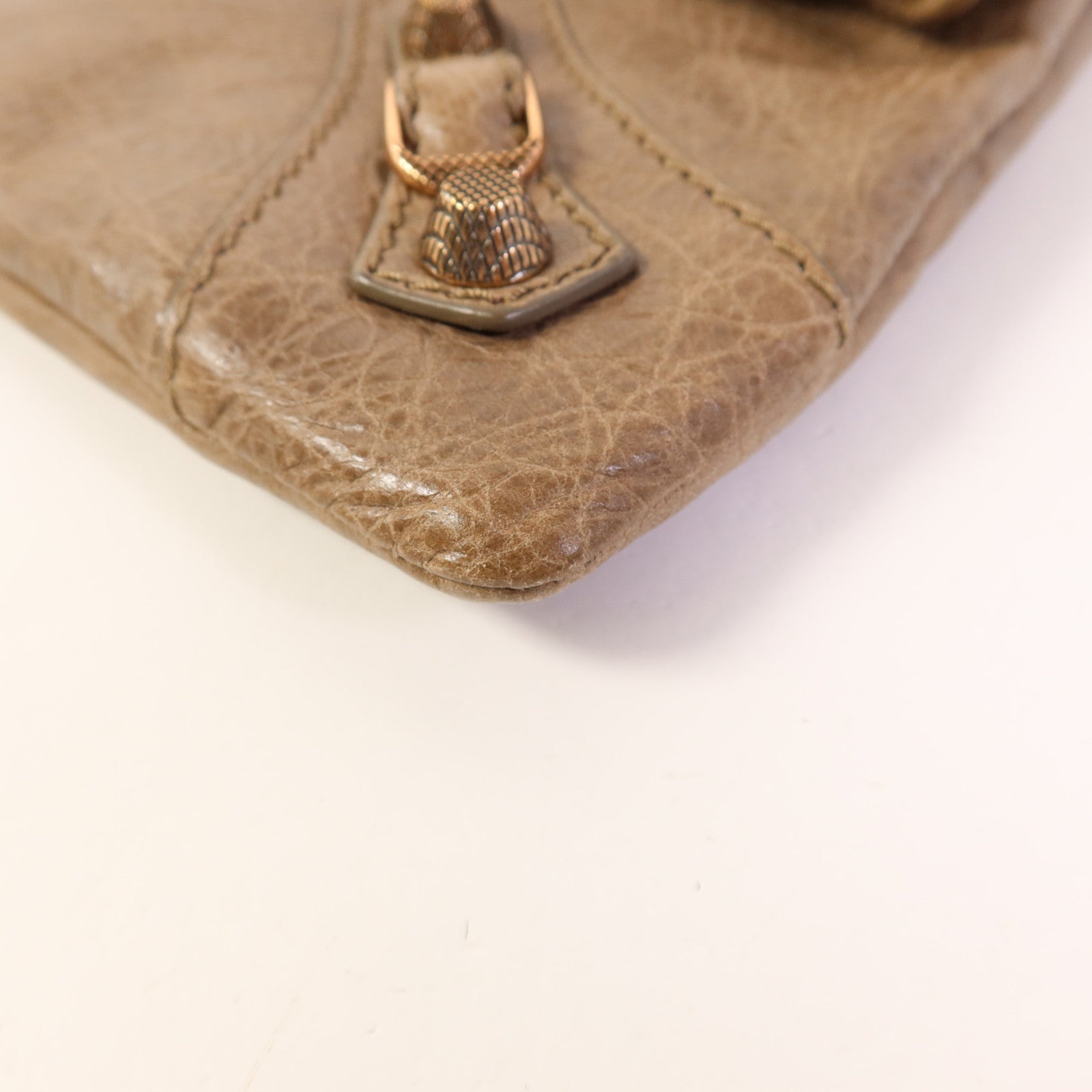 BALENCIAGA 羊皮皮革Clutch金扣手拿包