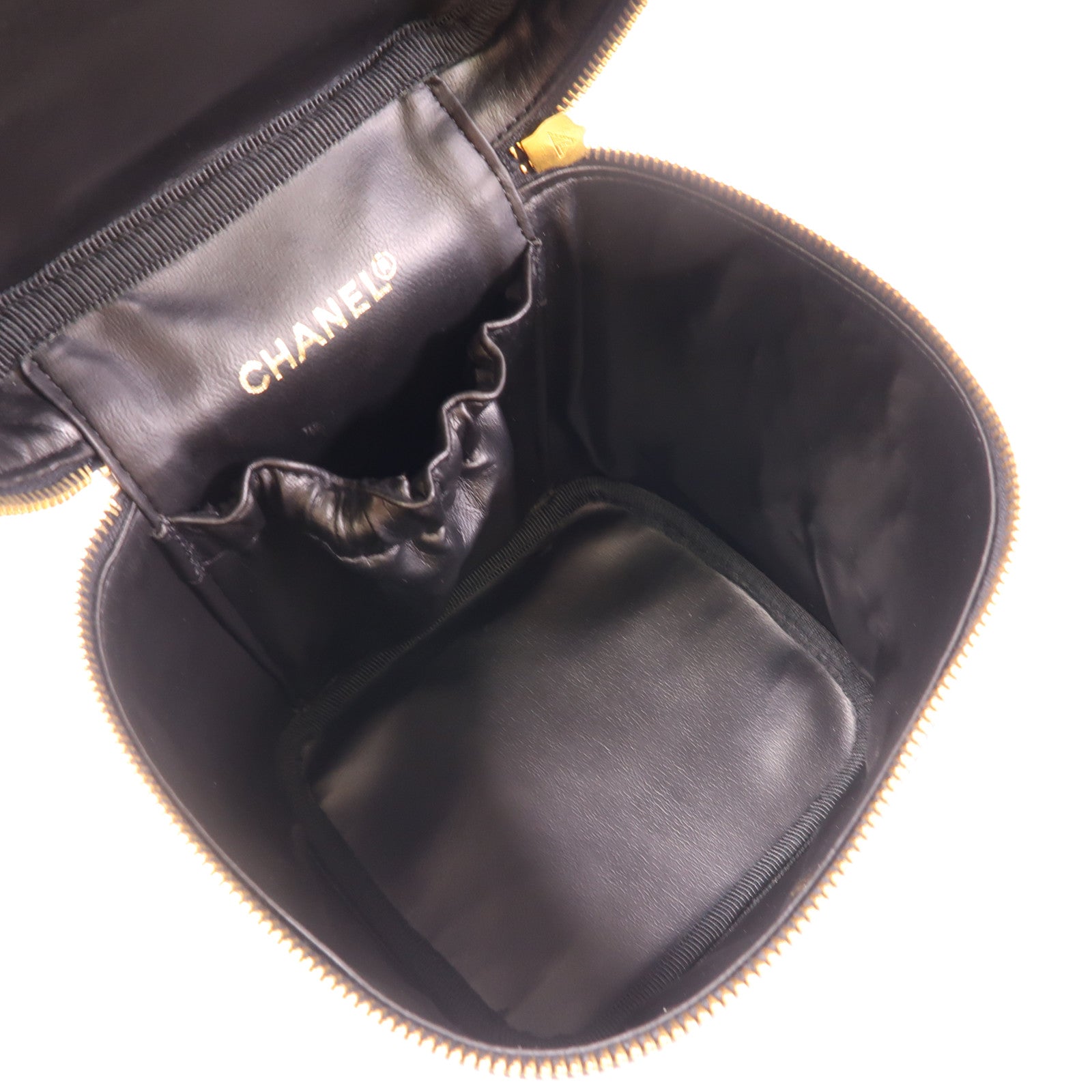 CHANEL 牛皮皮革Accessory Pouch金扣手挽袋