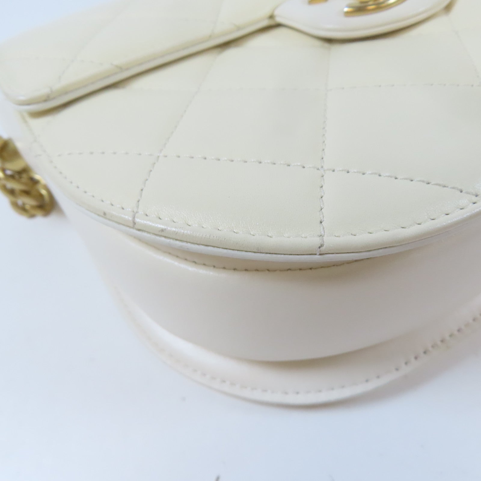 CHANEL 【激減優惠】菱格牛皮皮革Shoulder Bag金扣鏈帶肩背袋白色