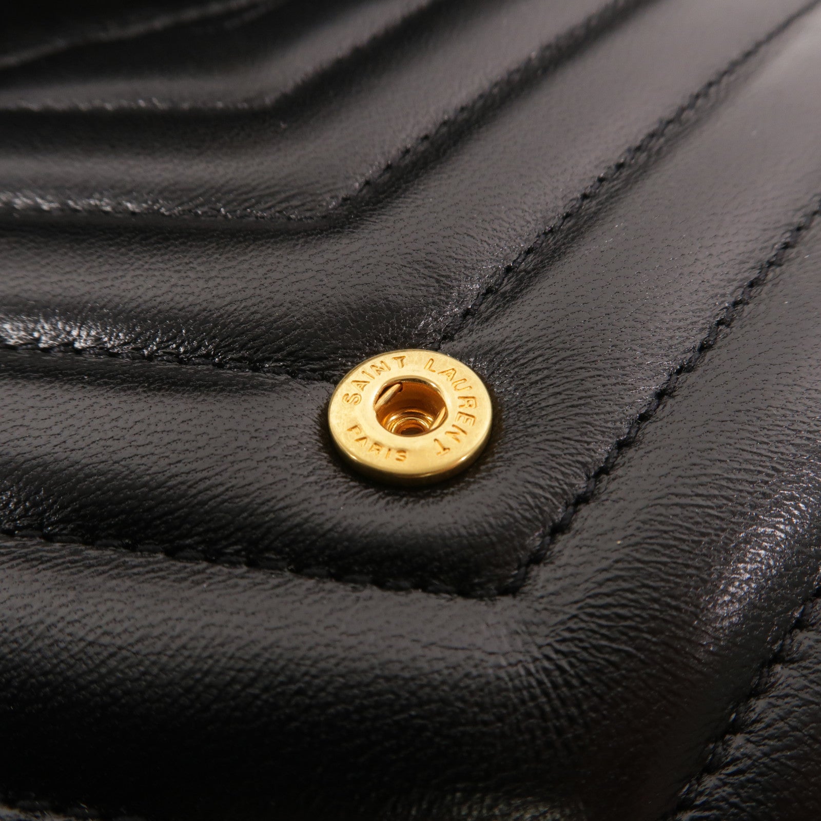 SAINT LAURENT 羊皮皮革Cassandre鏈帶肩背袋