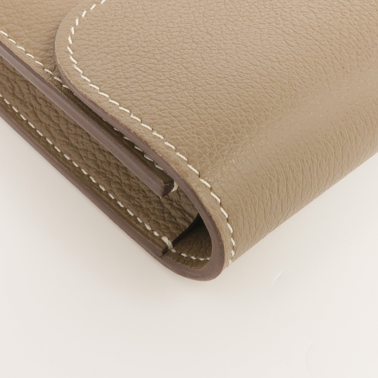 HERMES Evercolor皮革Constance Slim Wallet金扣錢包Etoupe
