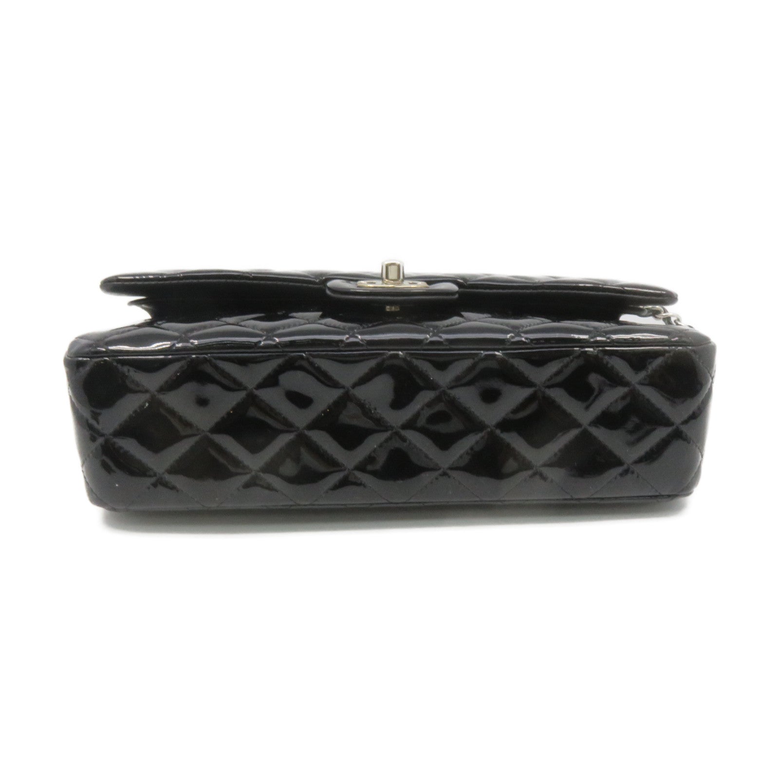 CHANEL 【激減優惠】菱格漆皮皮革Classic Chain Shoulder Bag銀扣鏈帶肩背袋黑色