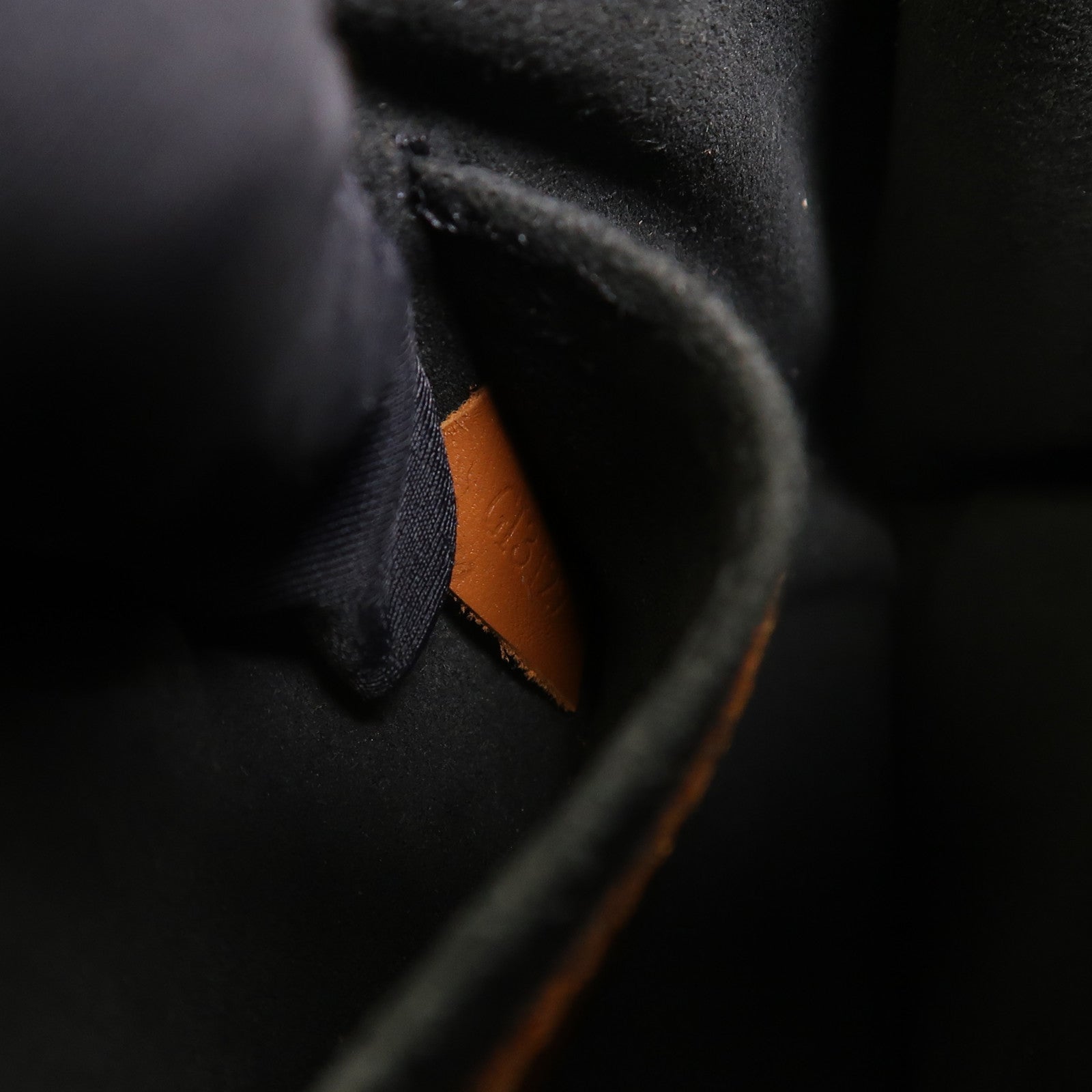 LOUIS VUITTON Monogram Reverse Mini Dauphine金扣肩背袋