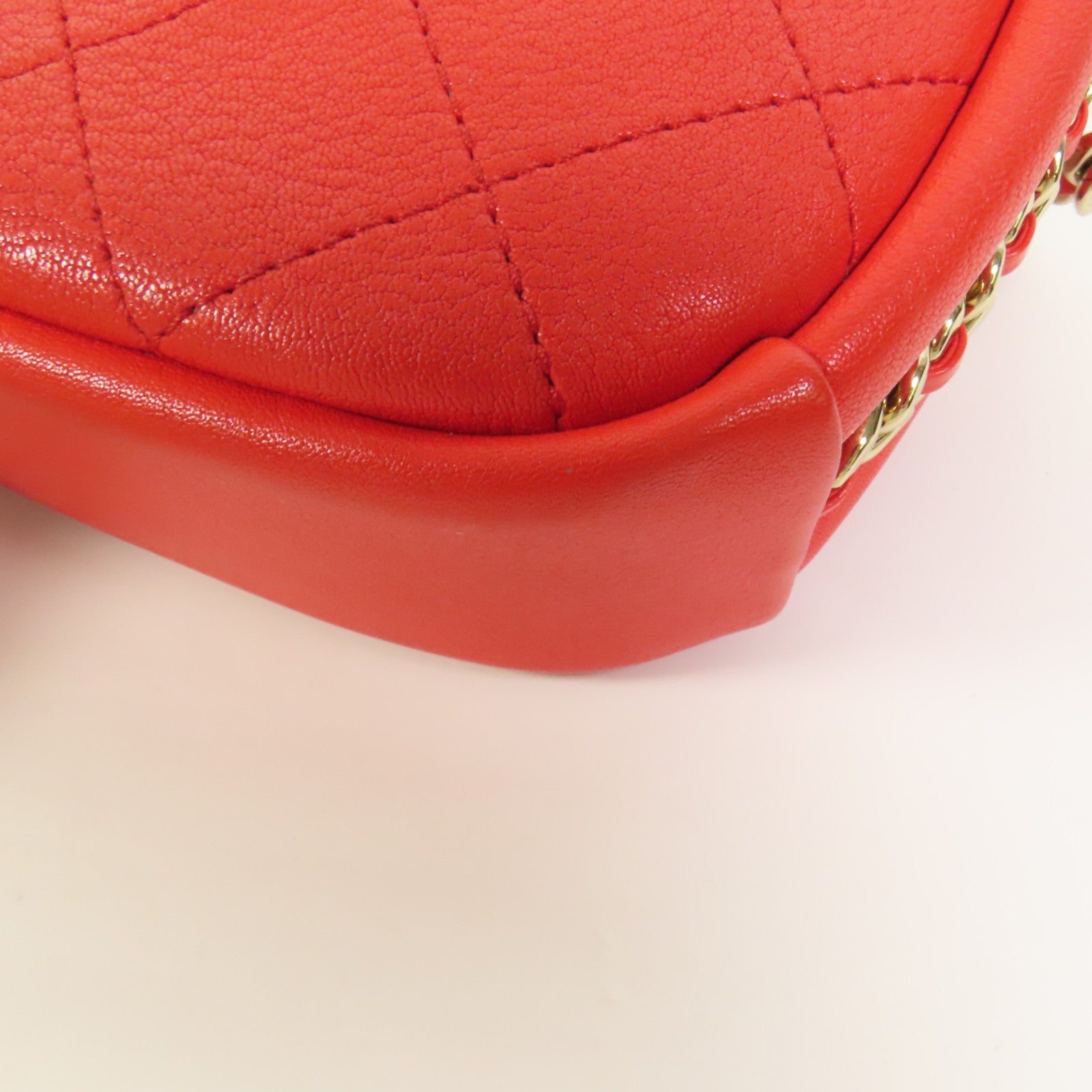 CHANEL 牛皮皮革Shoulder Bag金扣鏈帶肩背袋