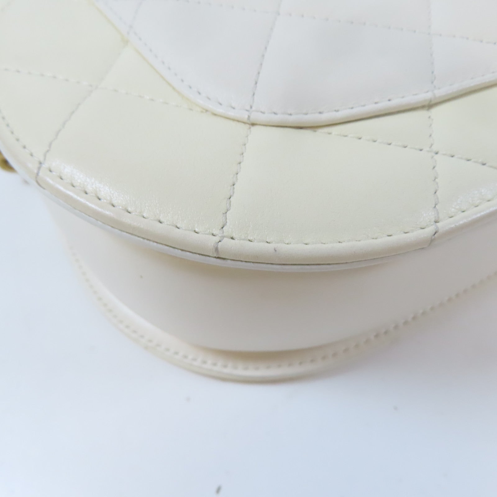 CHANEL 【激減優惠】菱格牛皮皮革Shoulder Bag金扣鏈帶肩背袋白色
